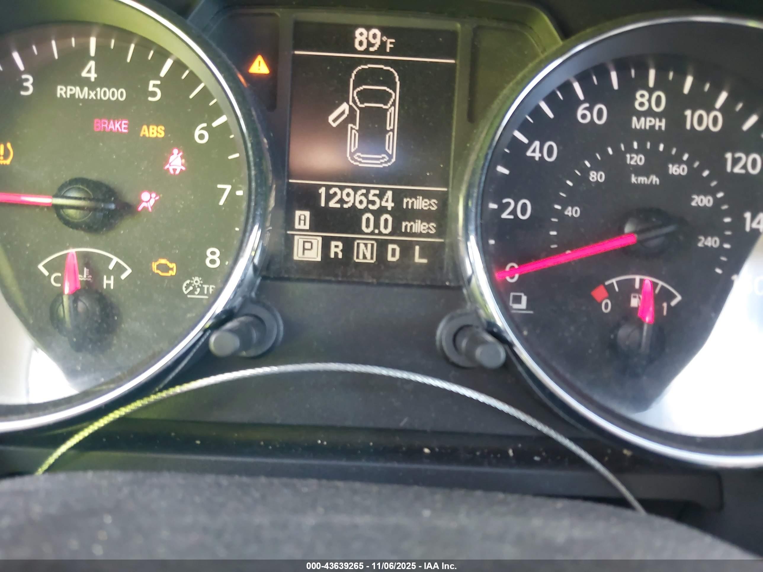 NISSAN ROGUE image 7