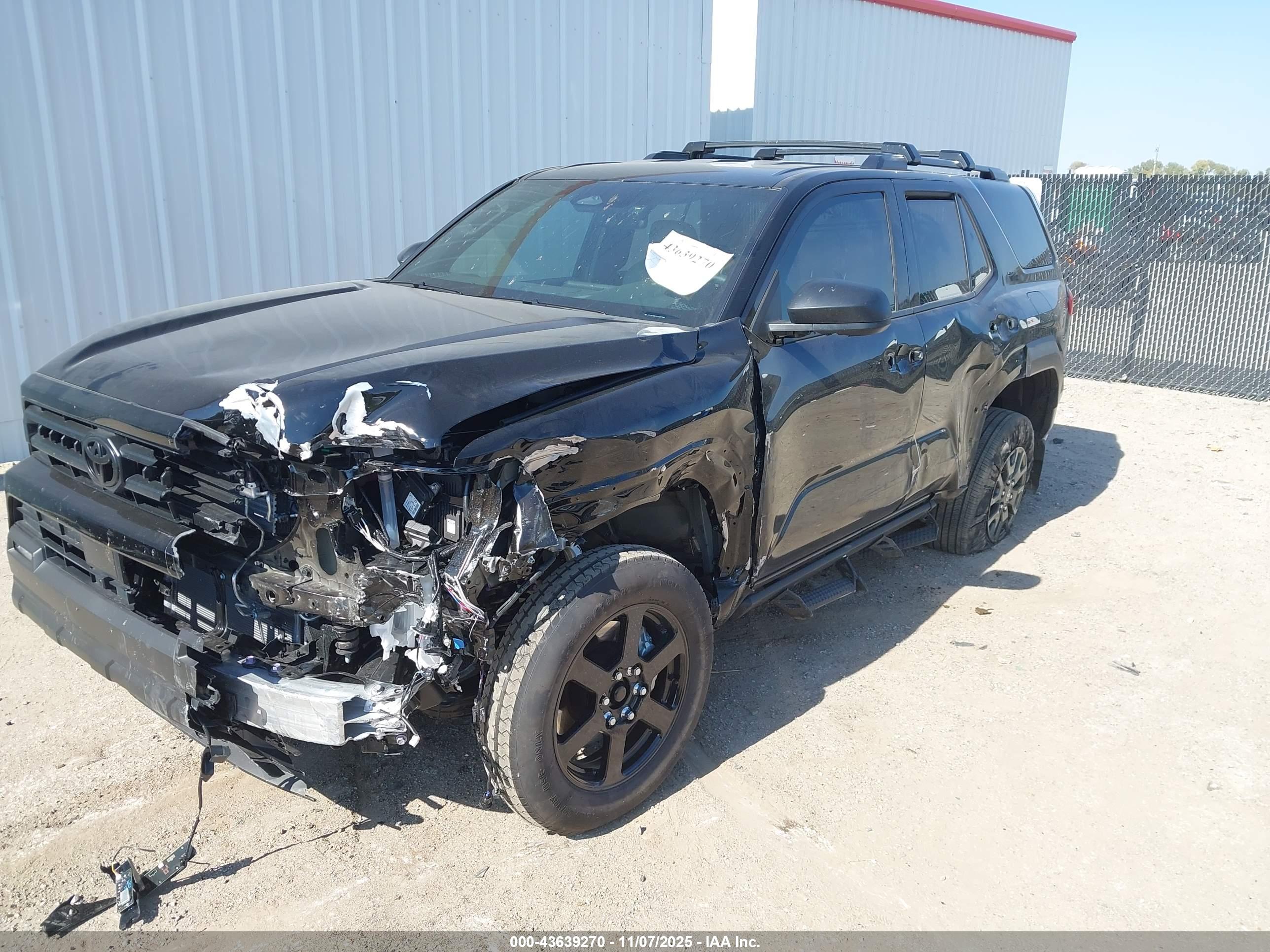 TOYOTA 4RUNNER image 2