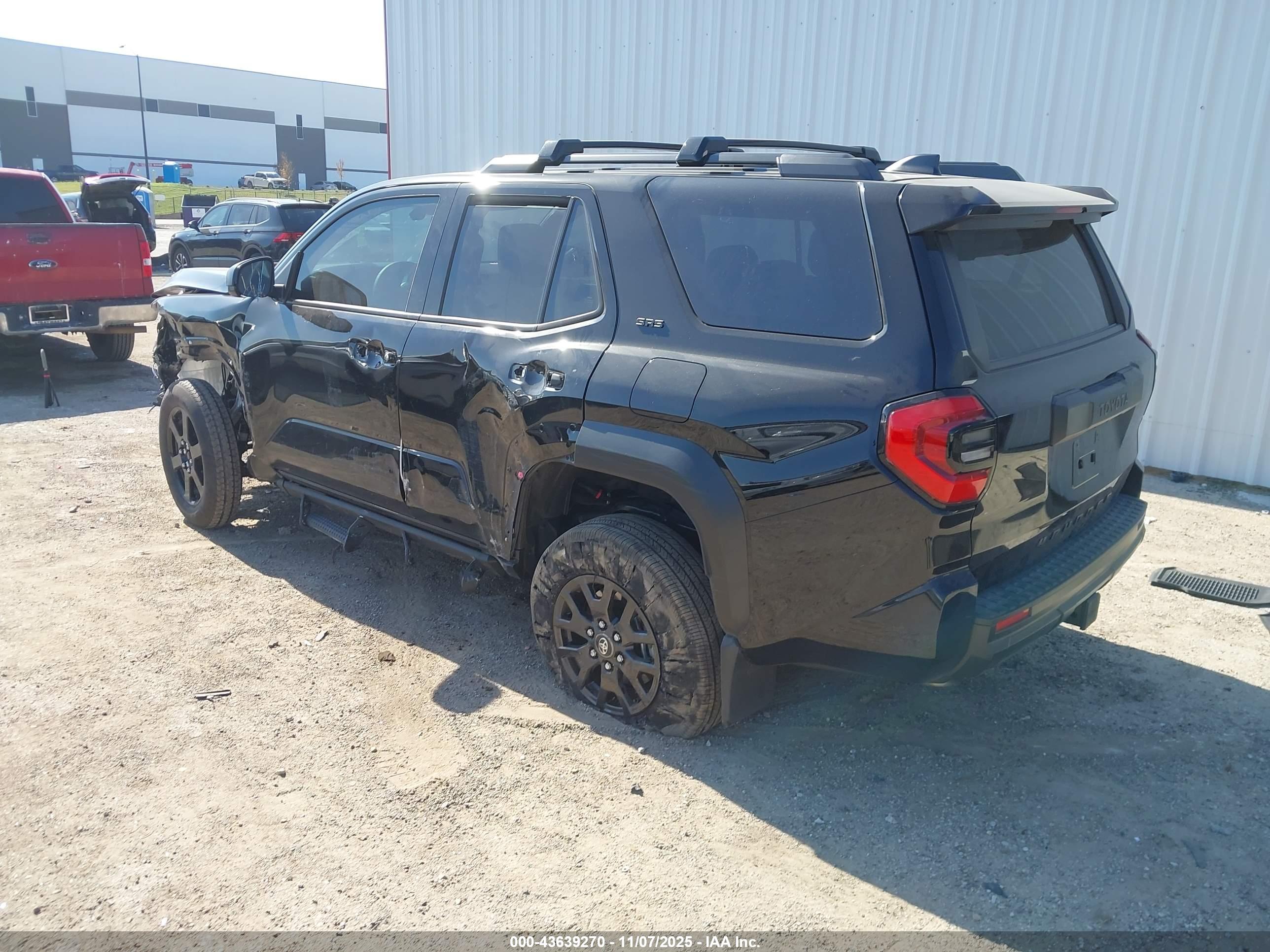TOYOTA 4RUNNER image 3