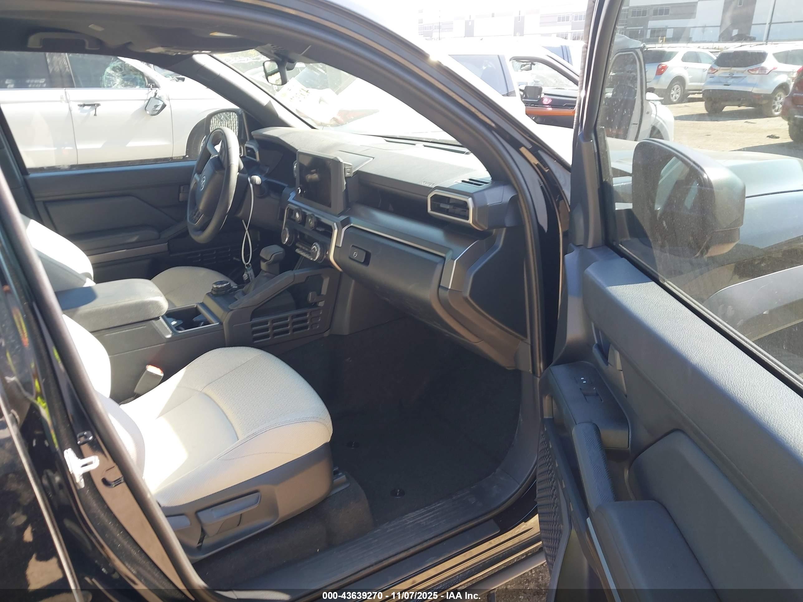 TOYOTA 4RUNNER image 5