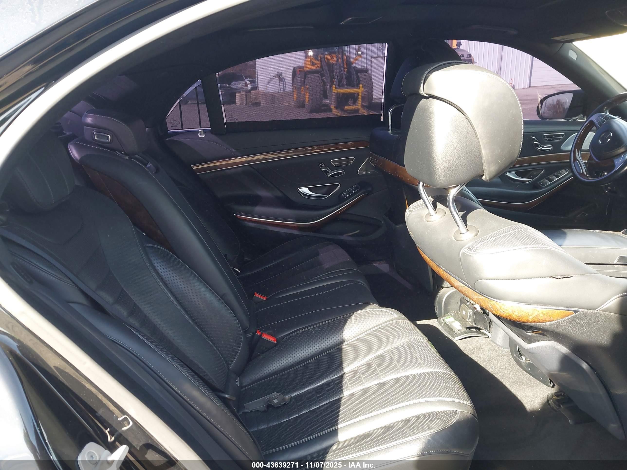 MERCEDES-BENZ S image 8