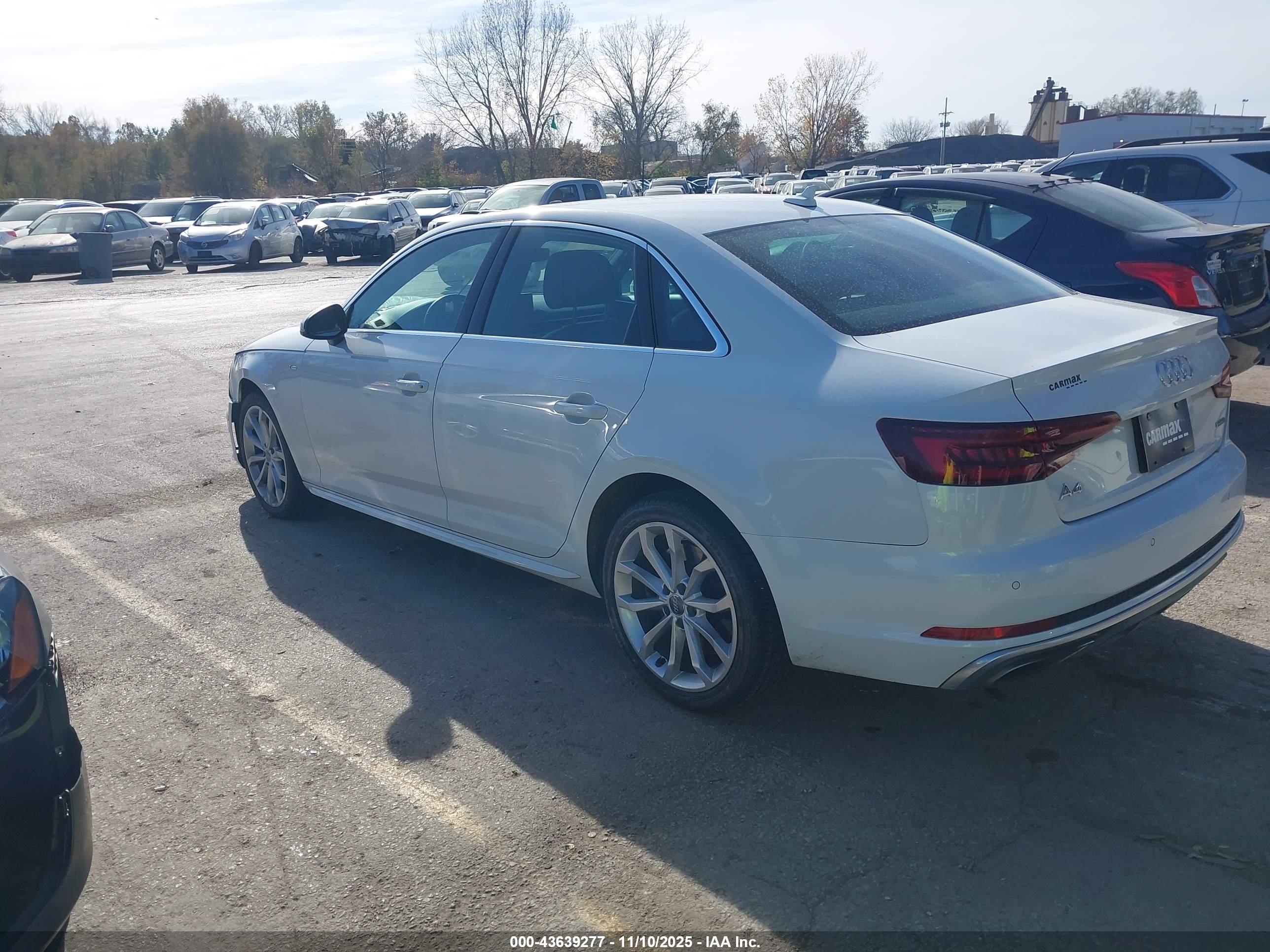 AUDI A4 image 3