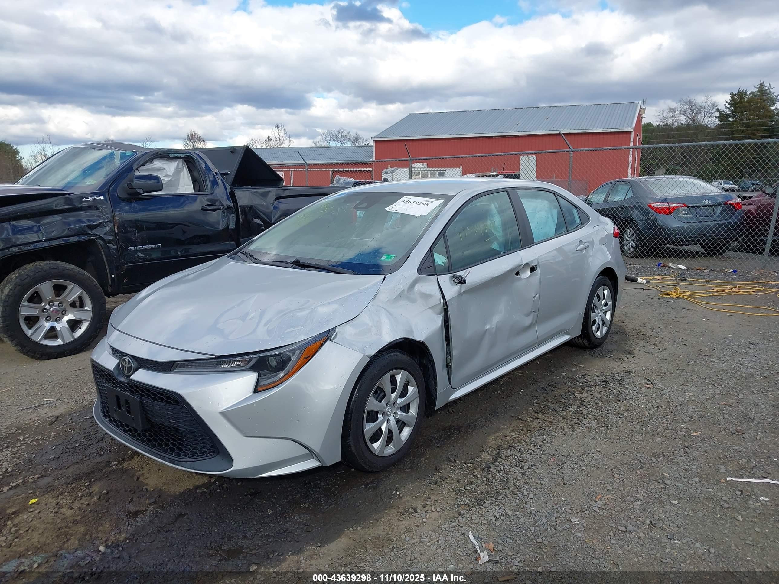 TOYOTA COROLLA image 2