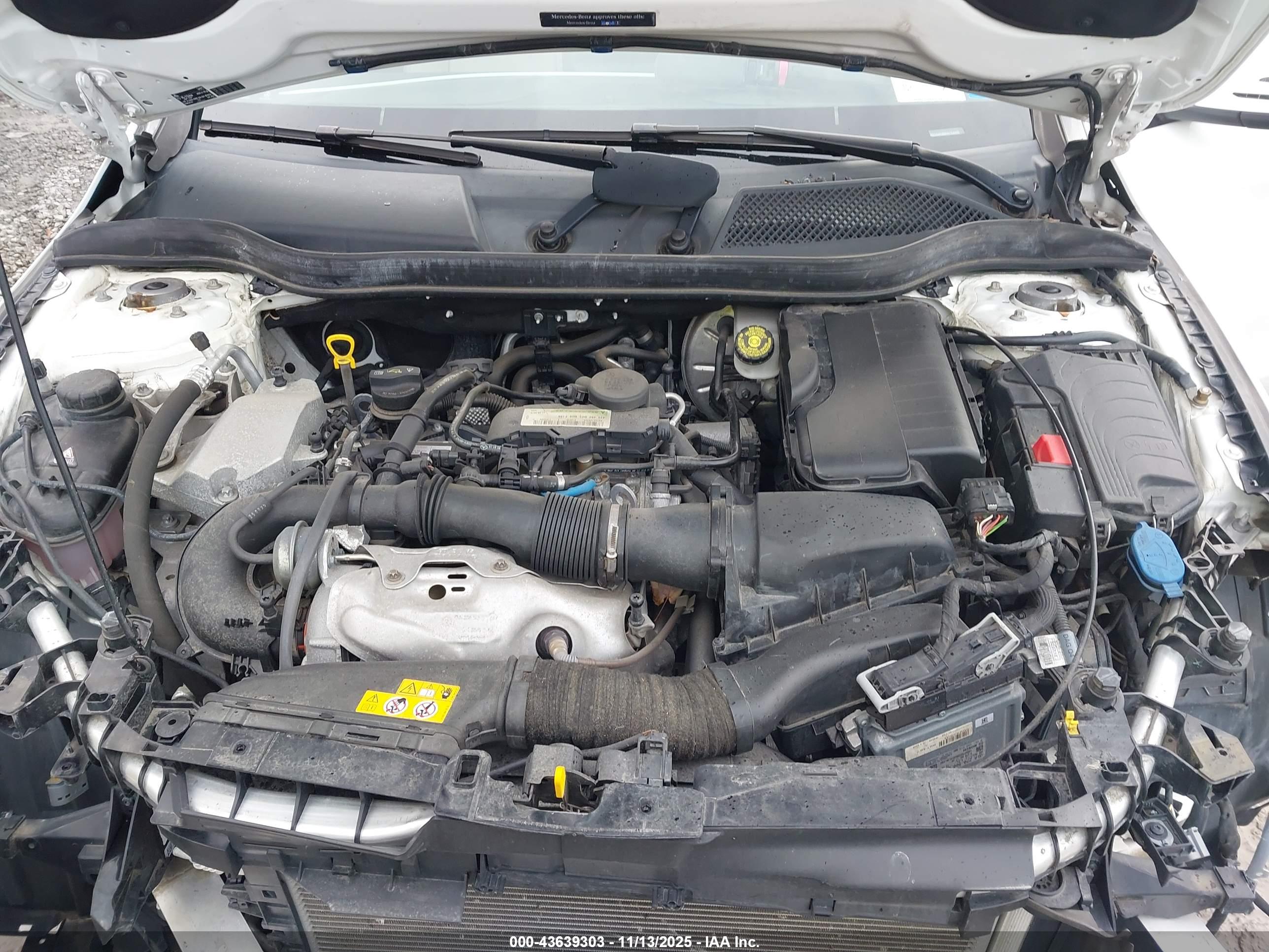 MERCEDES-BENZ CLA image 10