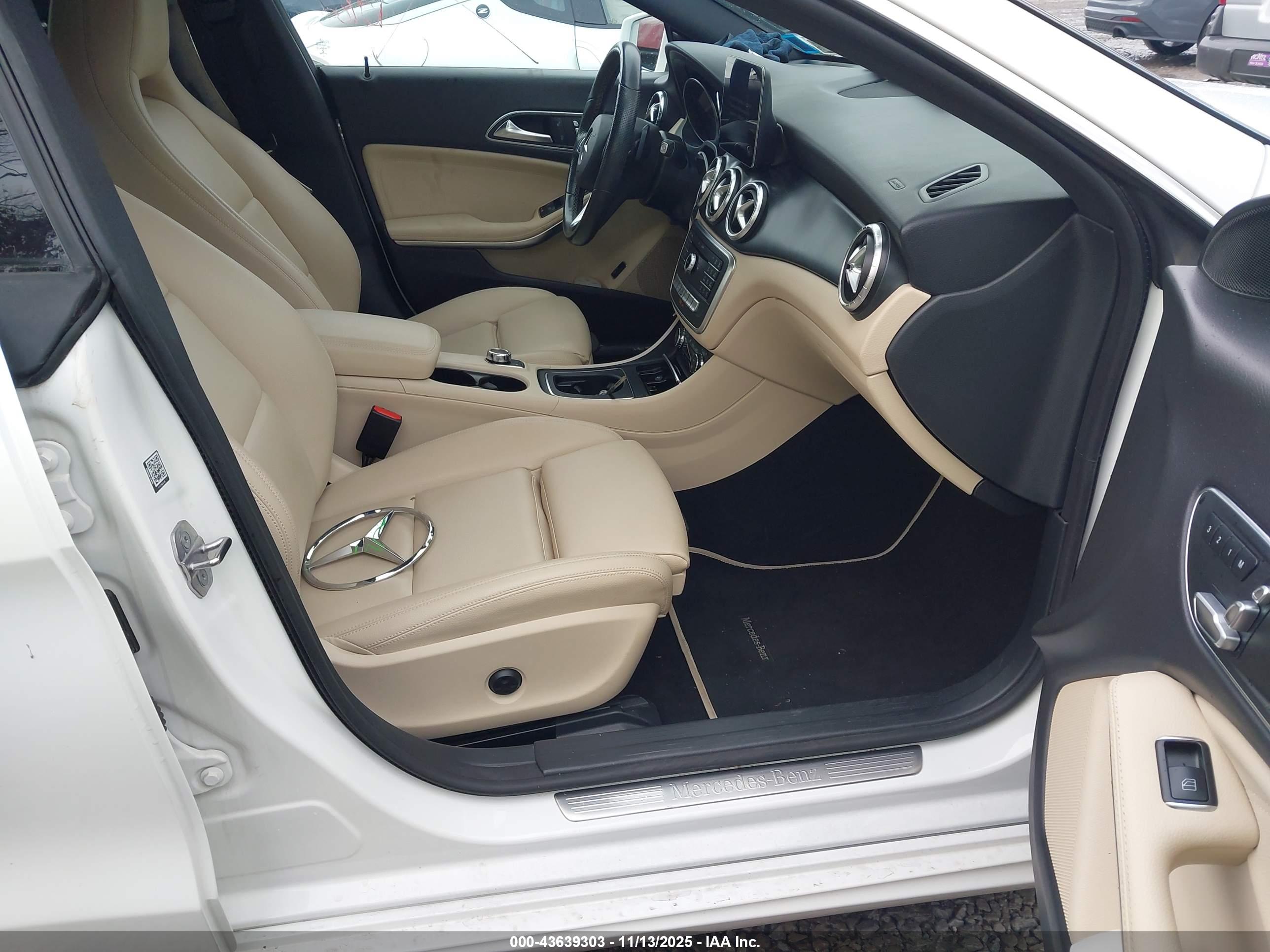 MERCEDES-BENZ CLA image 5