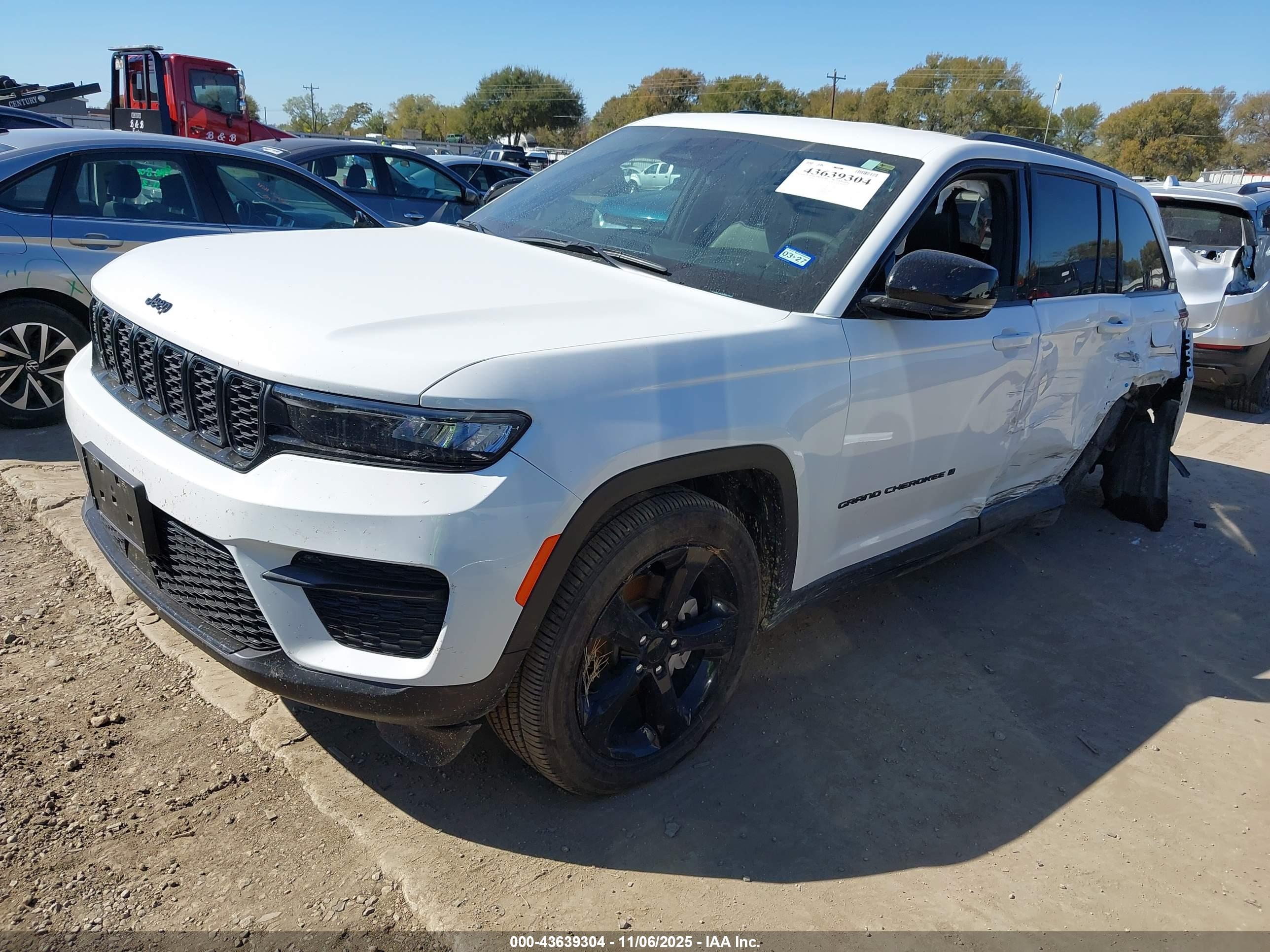 JEEP GRAND image 2