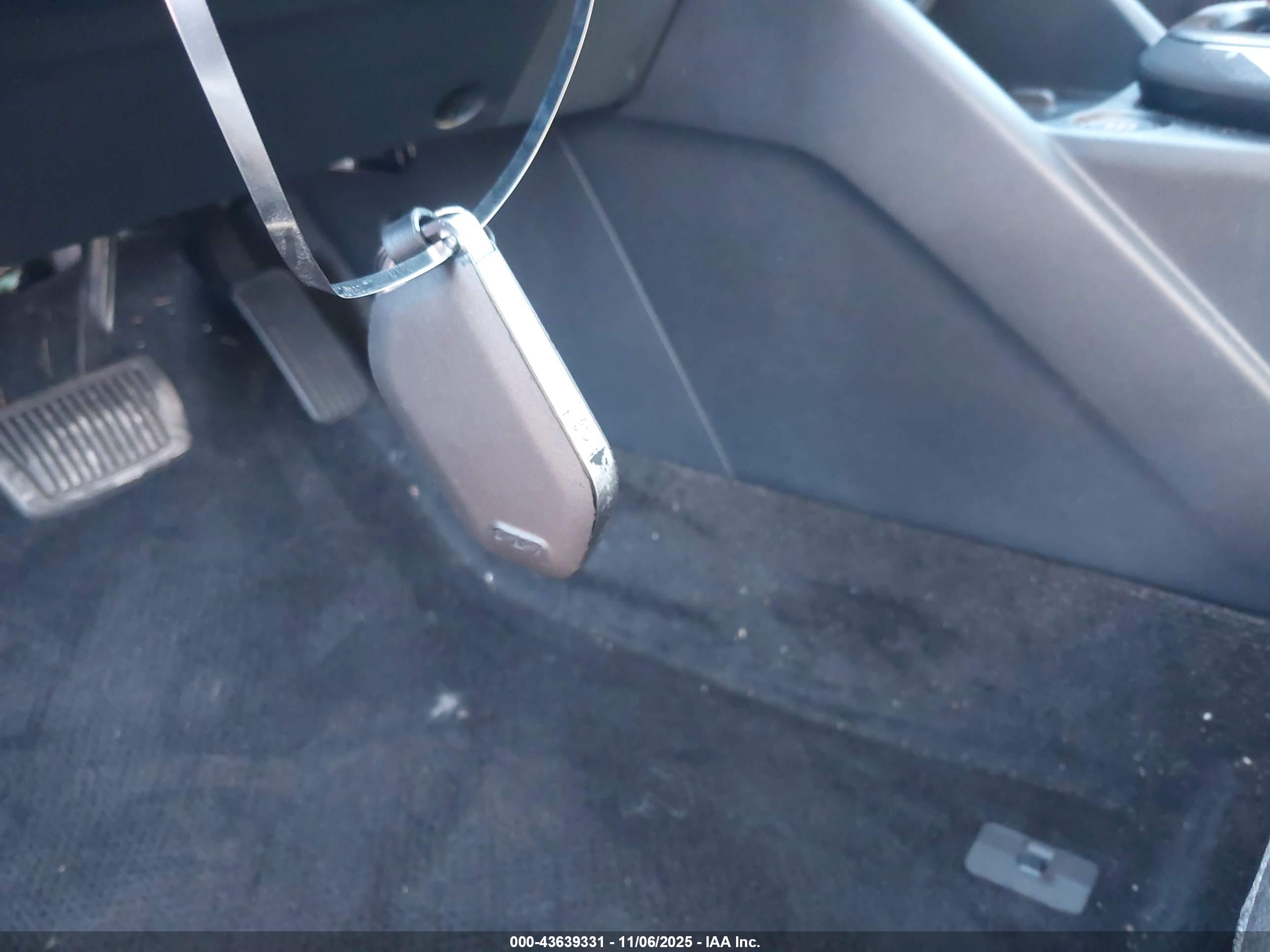 KIA K4 image 11