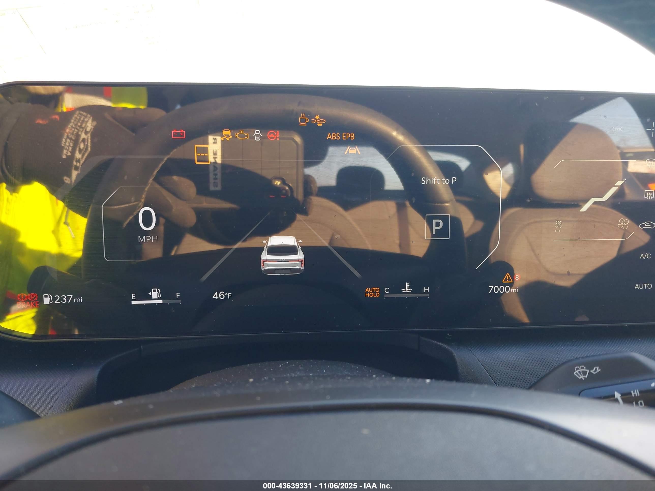 KIA K4 image 7