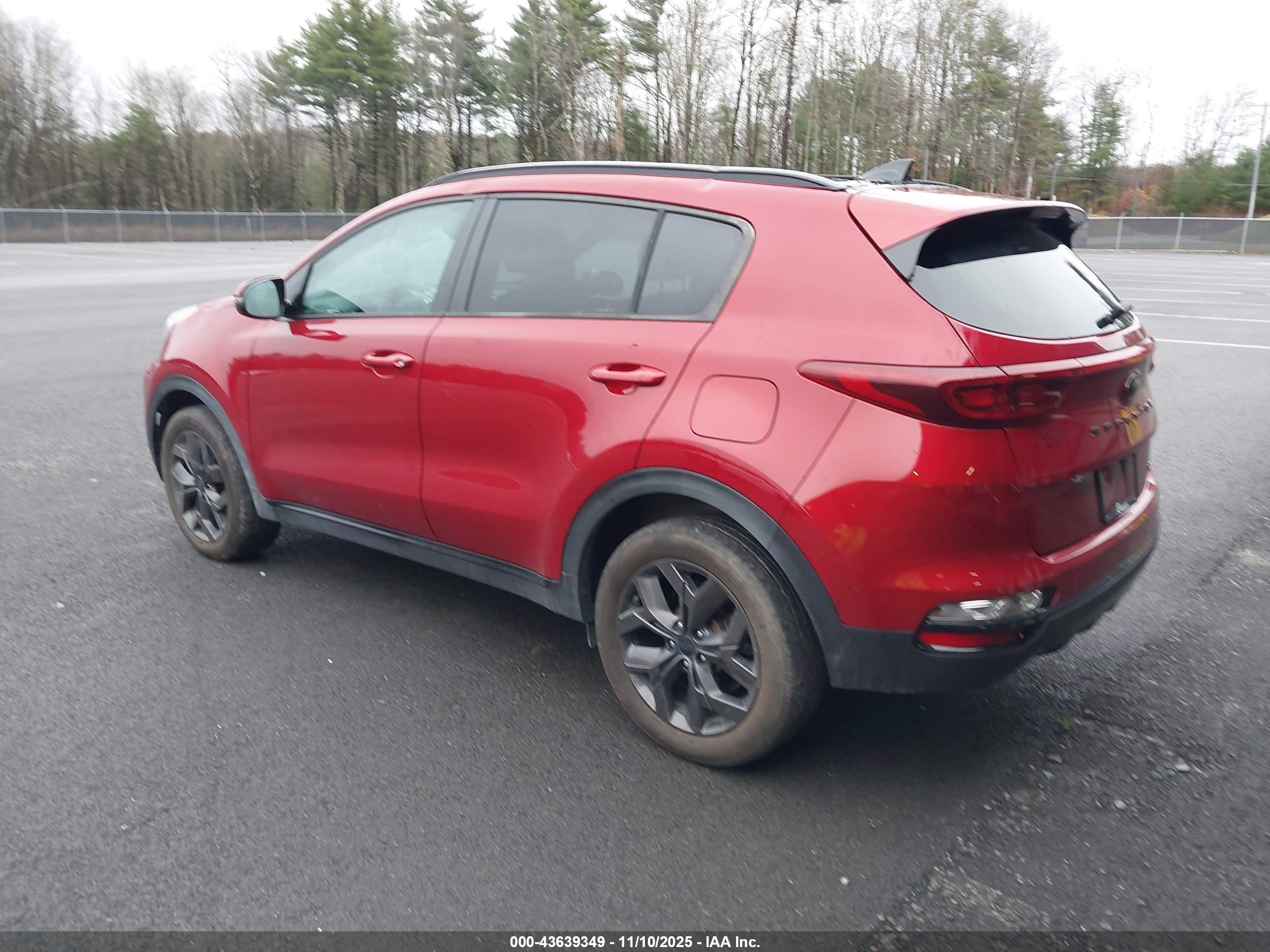 KIA SPORTAGE image 3