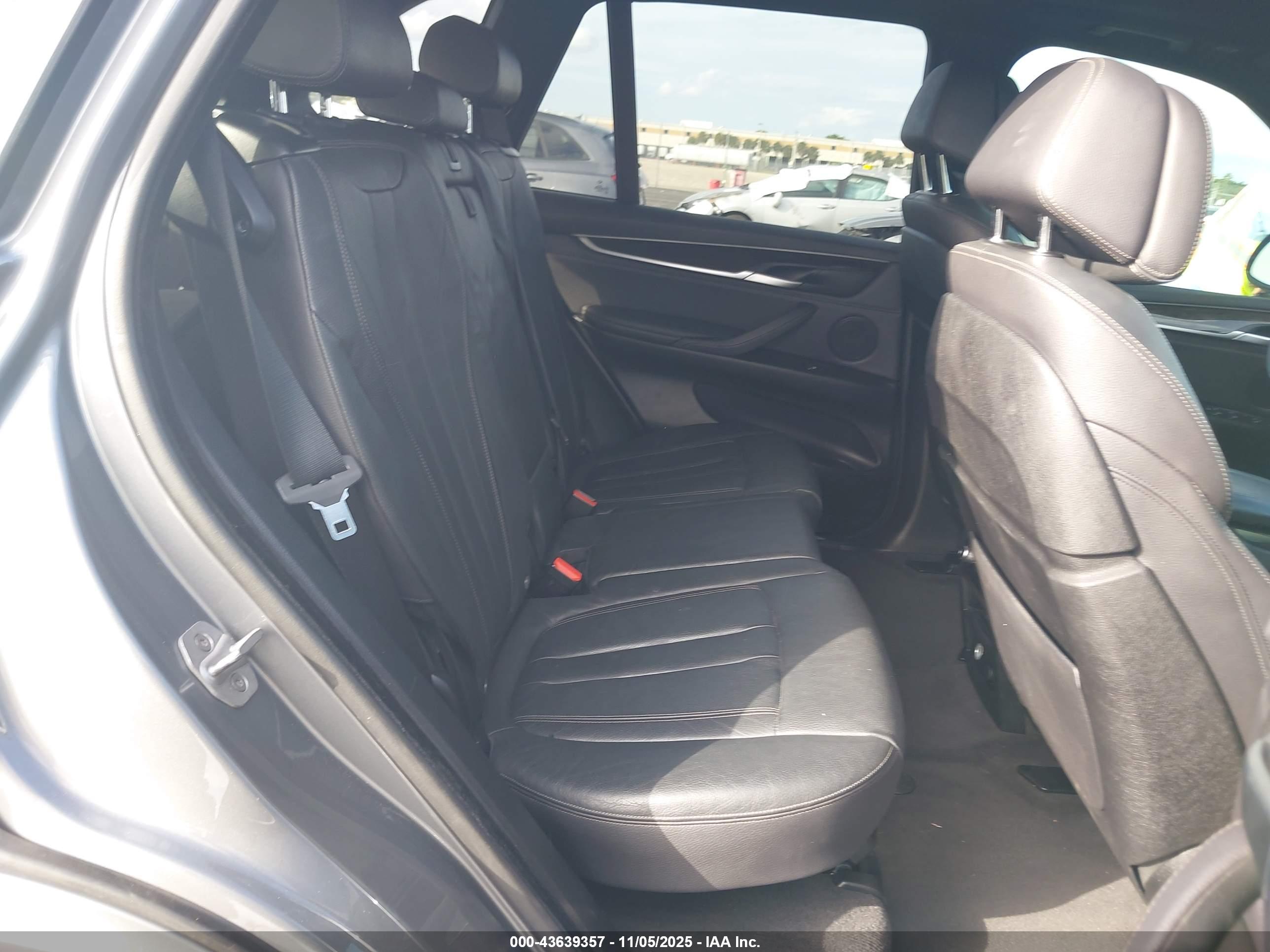 BMW X5 image 8