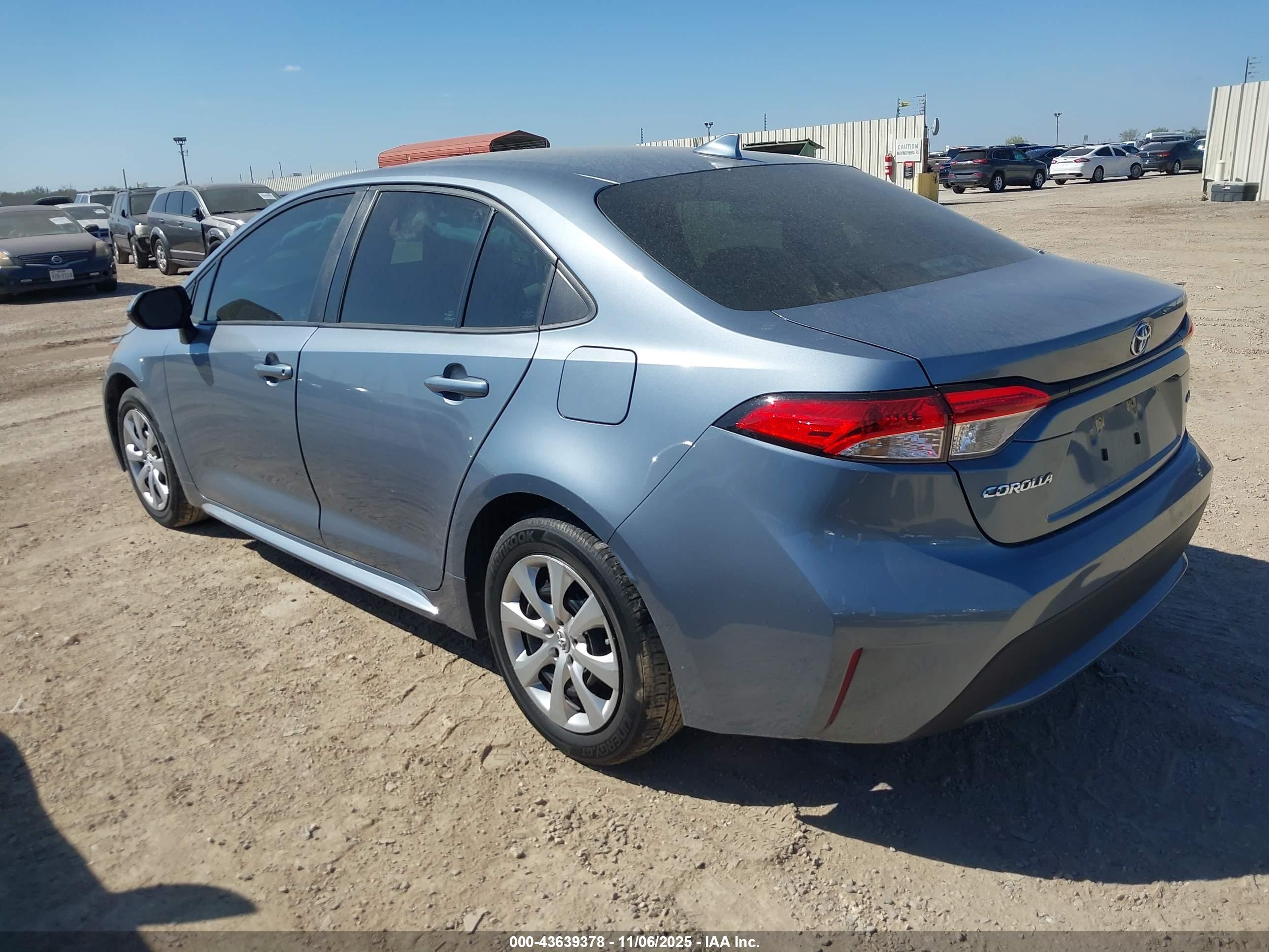 TOYOTA COROLLA image 3
