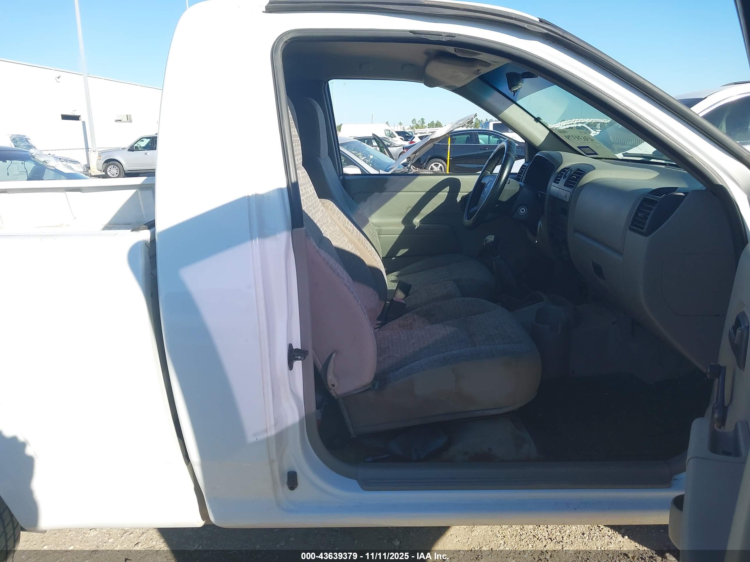 GMC CANYON image 5