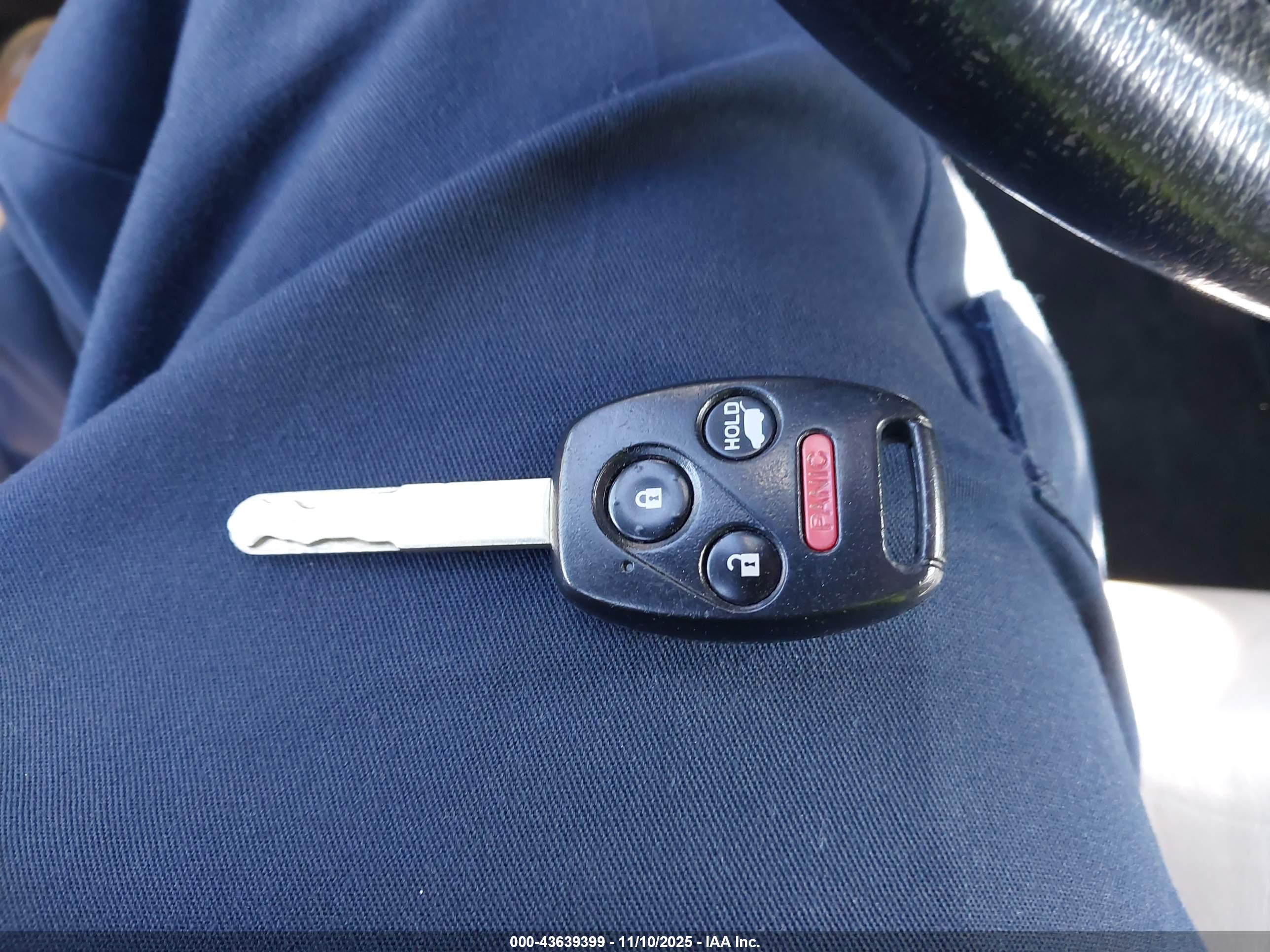 HONDA PILOT image 11