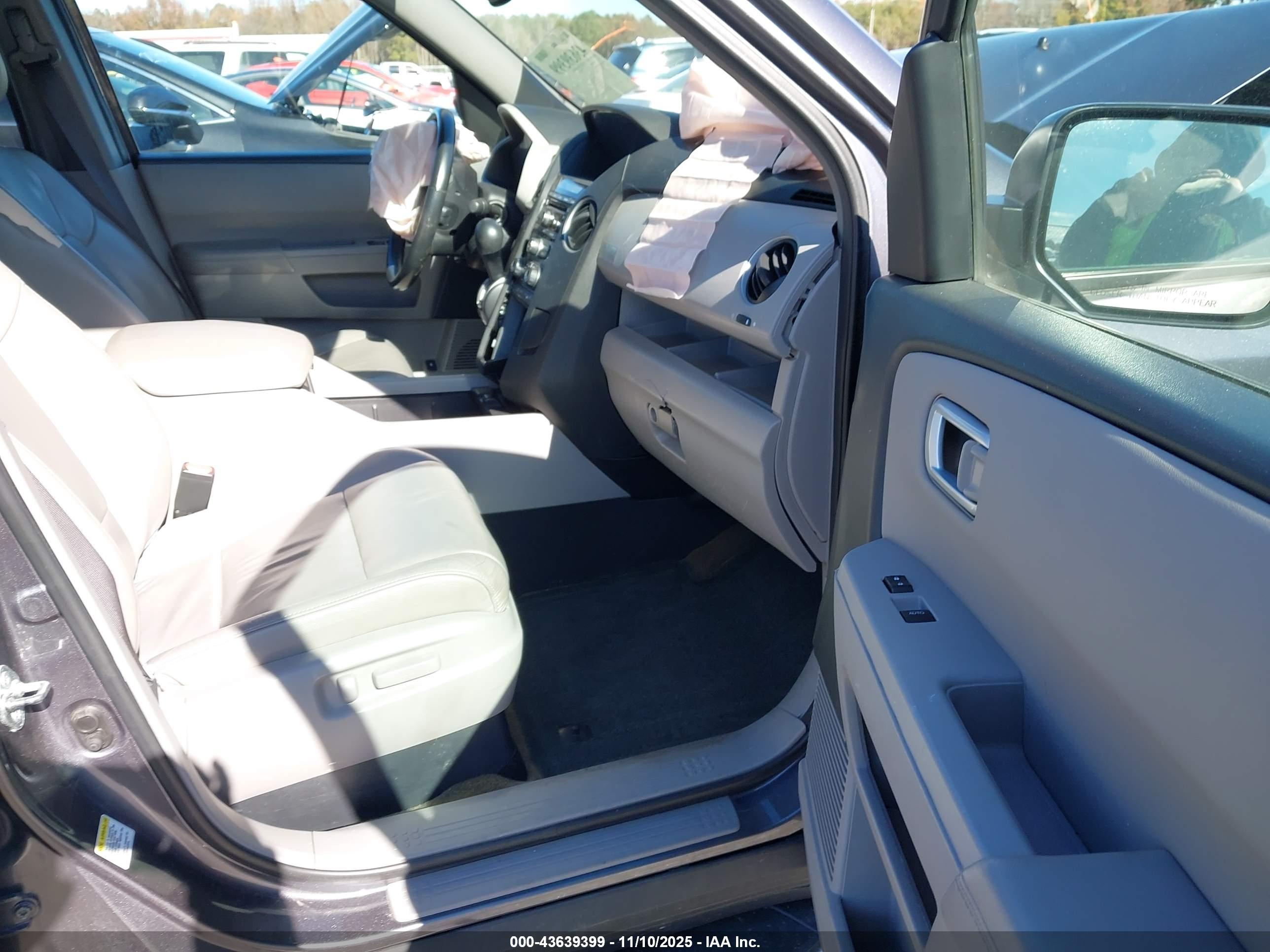 HONDA PILOT image 5