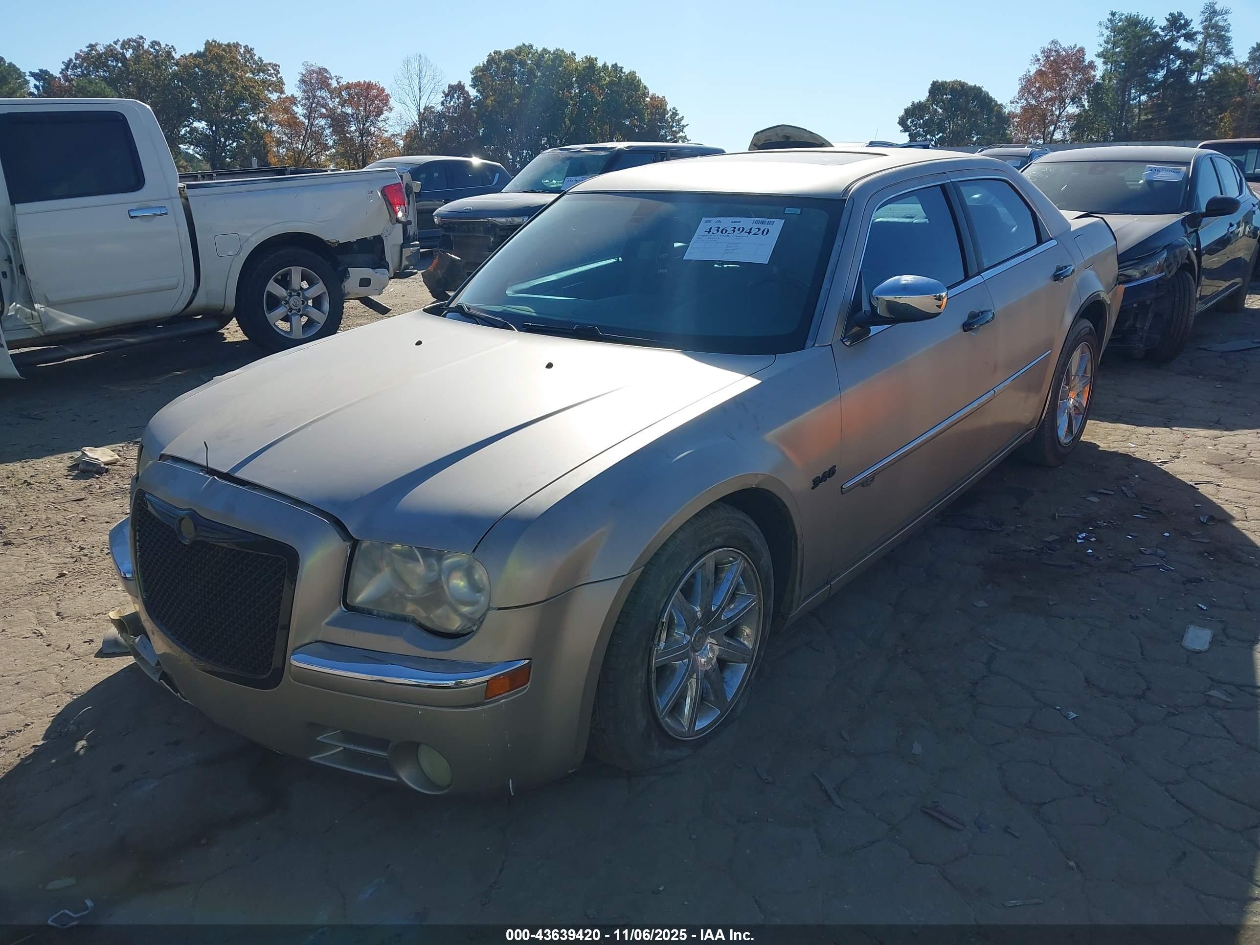 CHRYSLER 300C image 2
