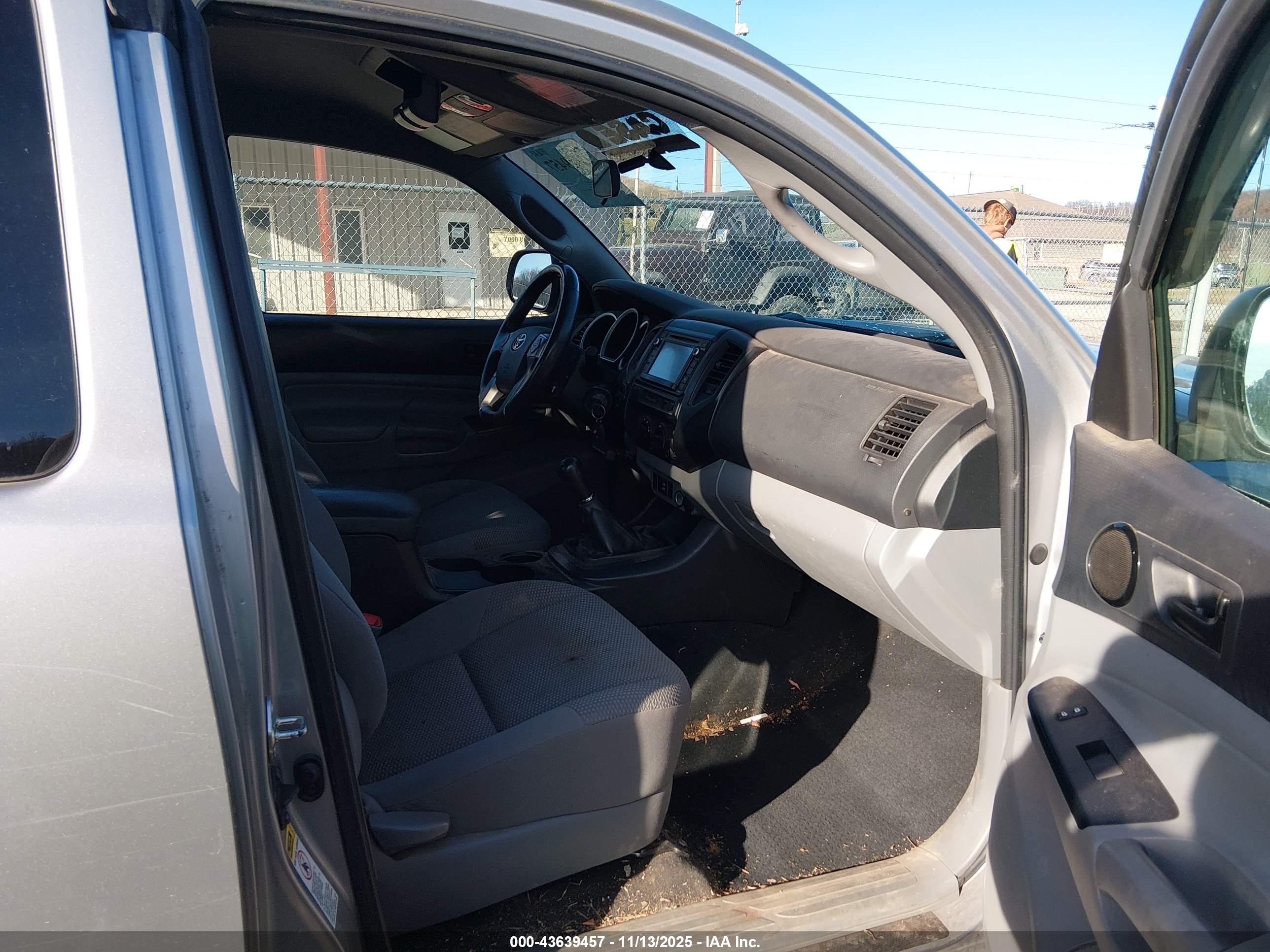 TOYOTA TACOMA image 5