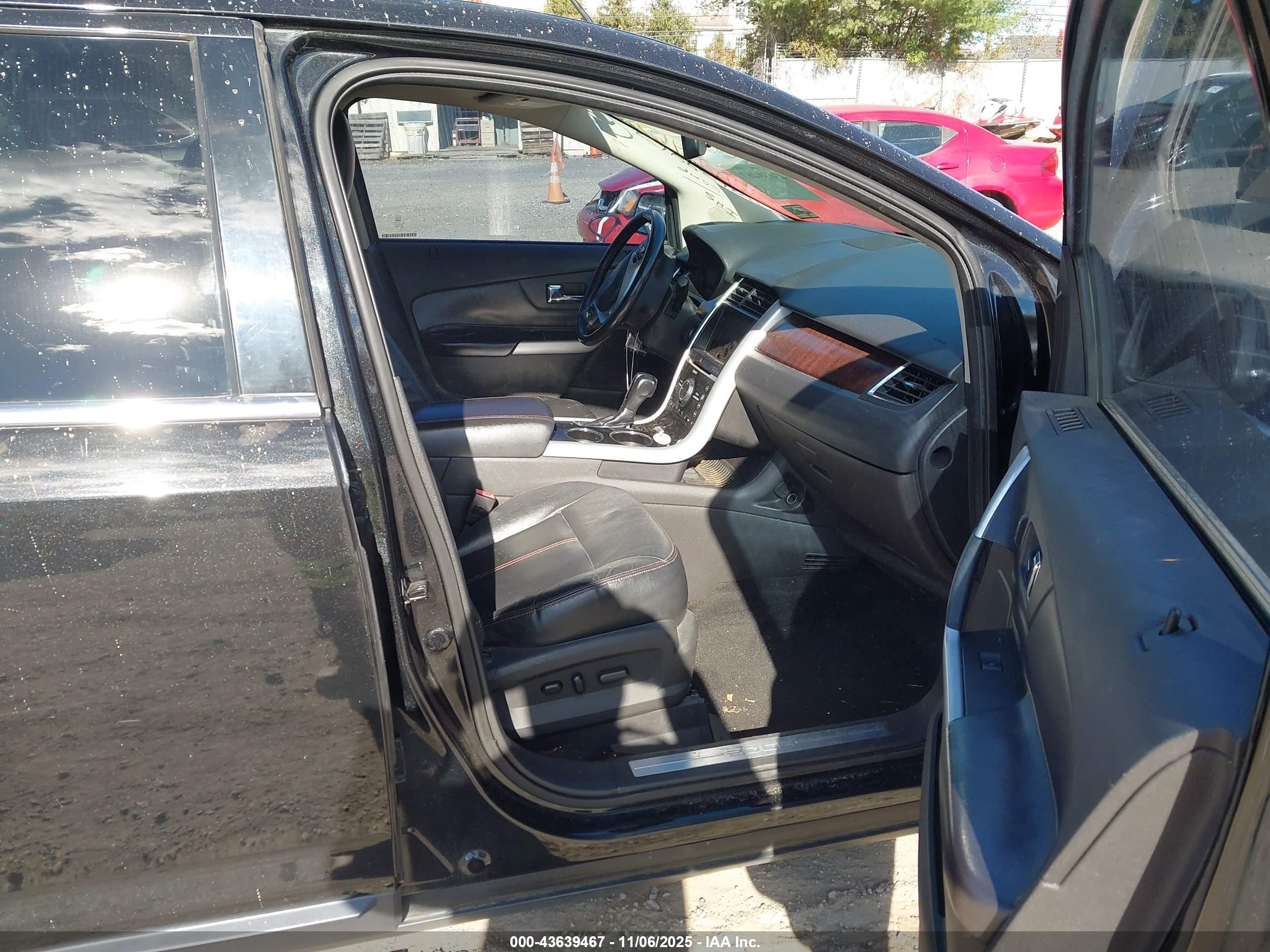 FORD EDGE image 5
