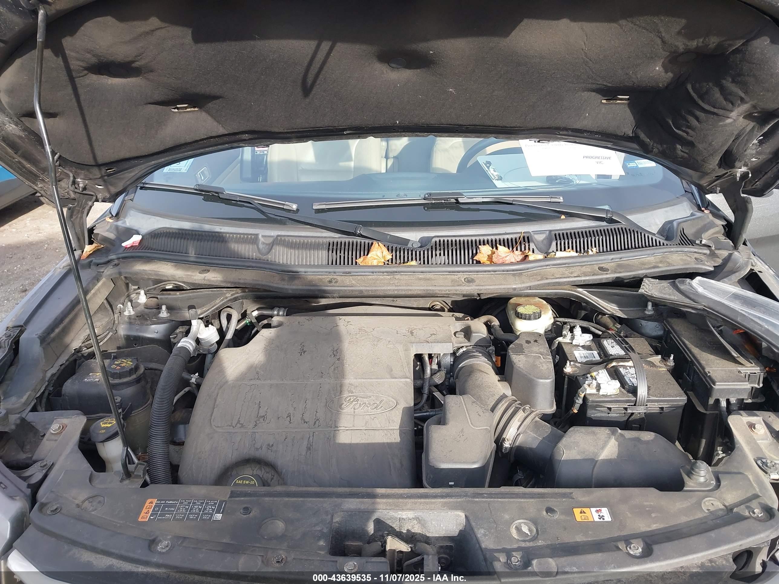 FORD EXPLORER image 10