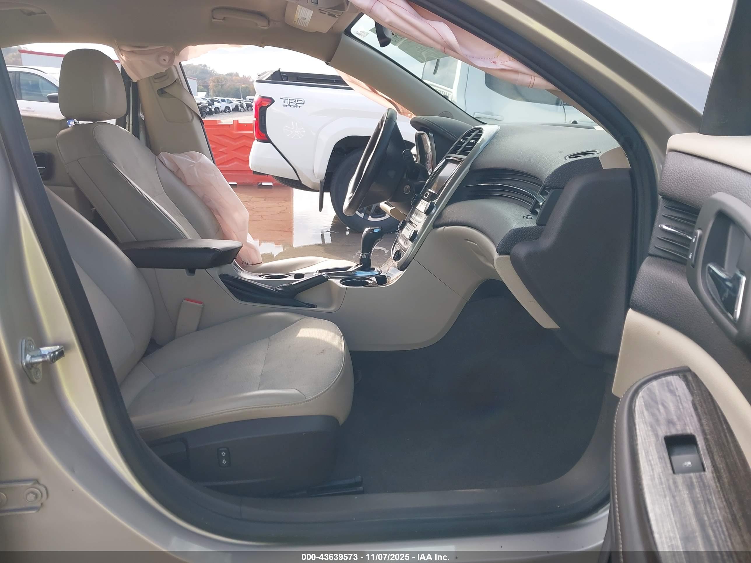 CHEVROLET MALIBU image 5