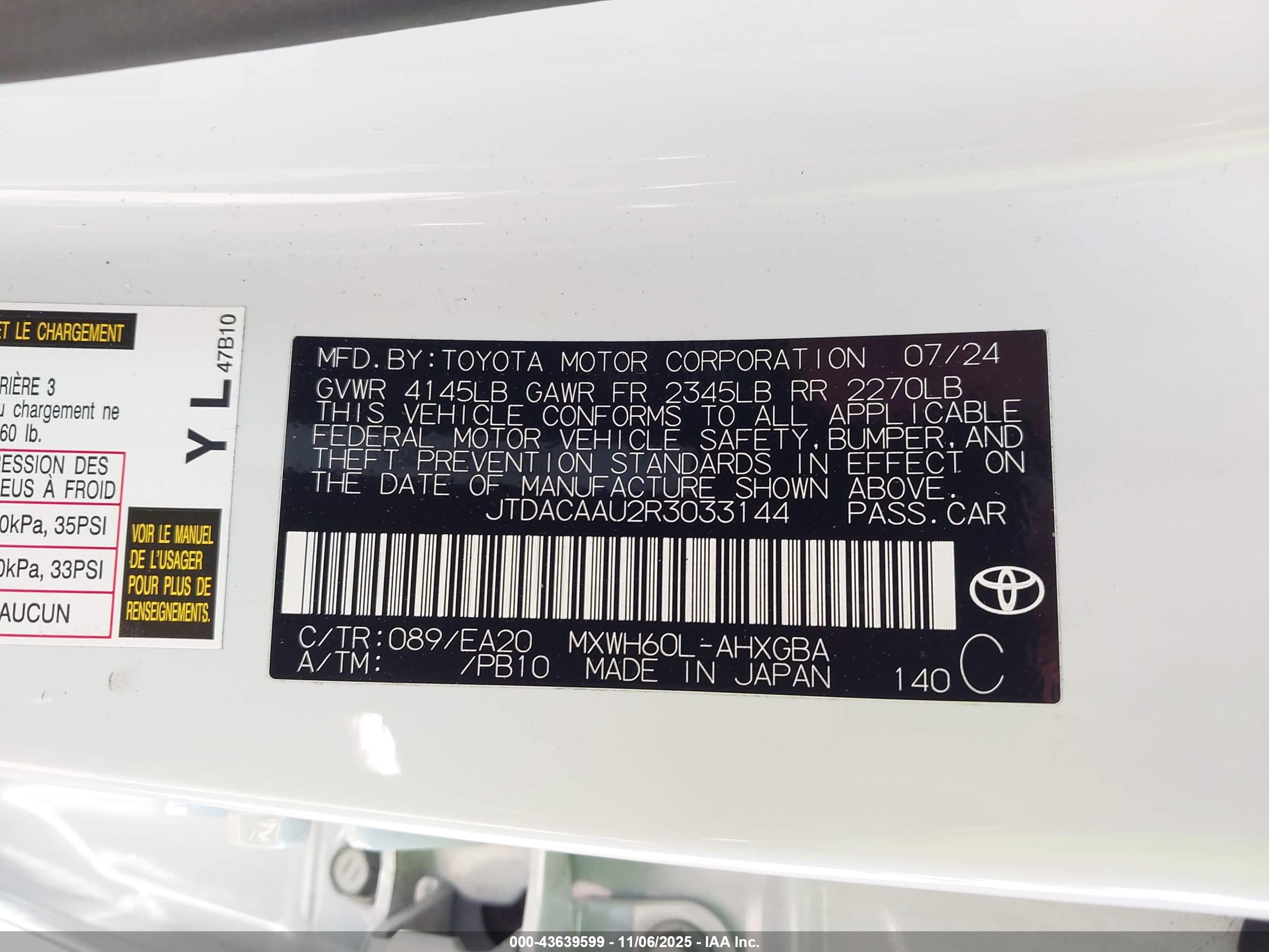 TOYOTA PRIUS image 9