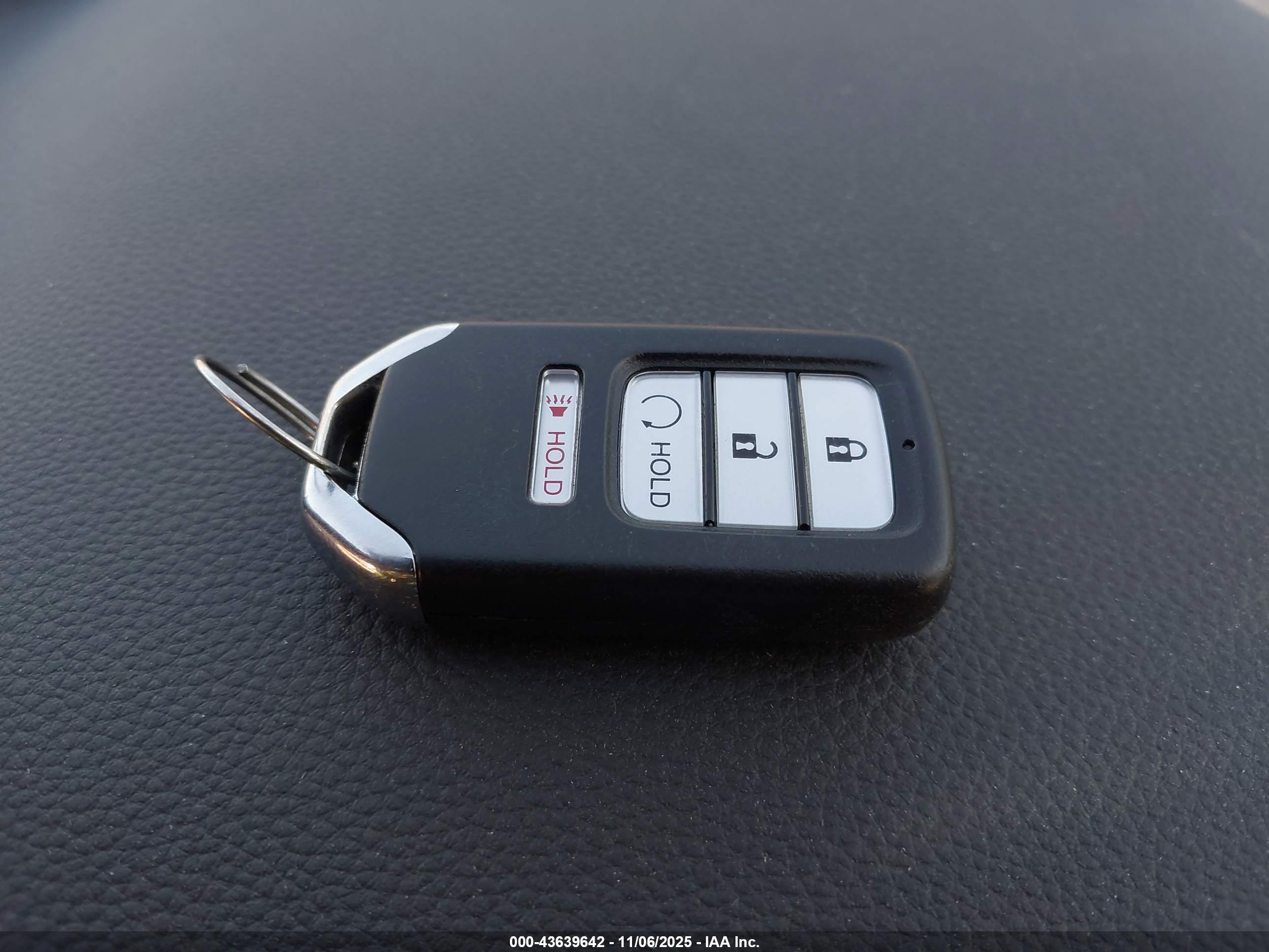 HONDA CR-V image 11