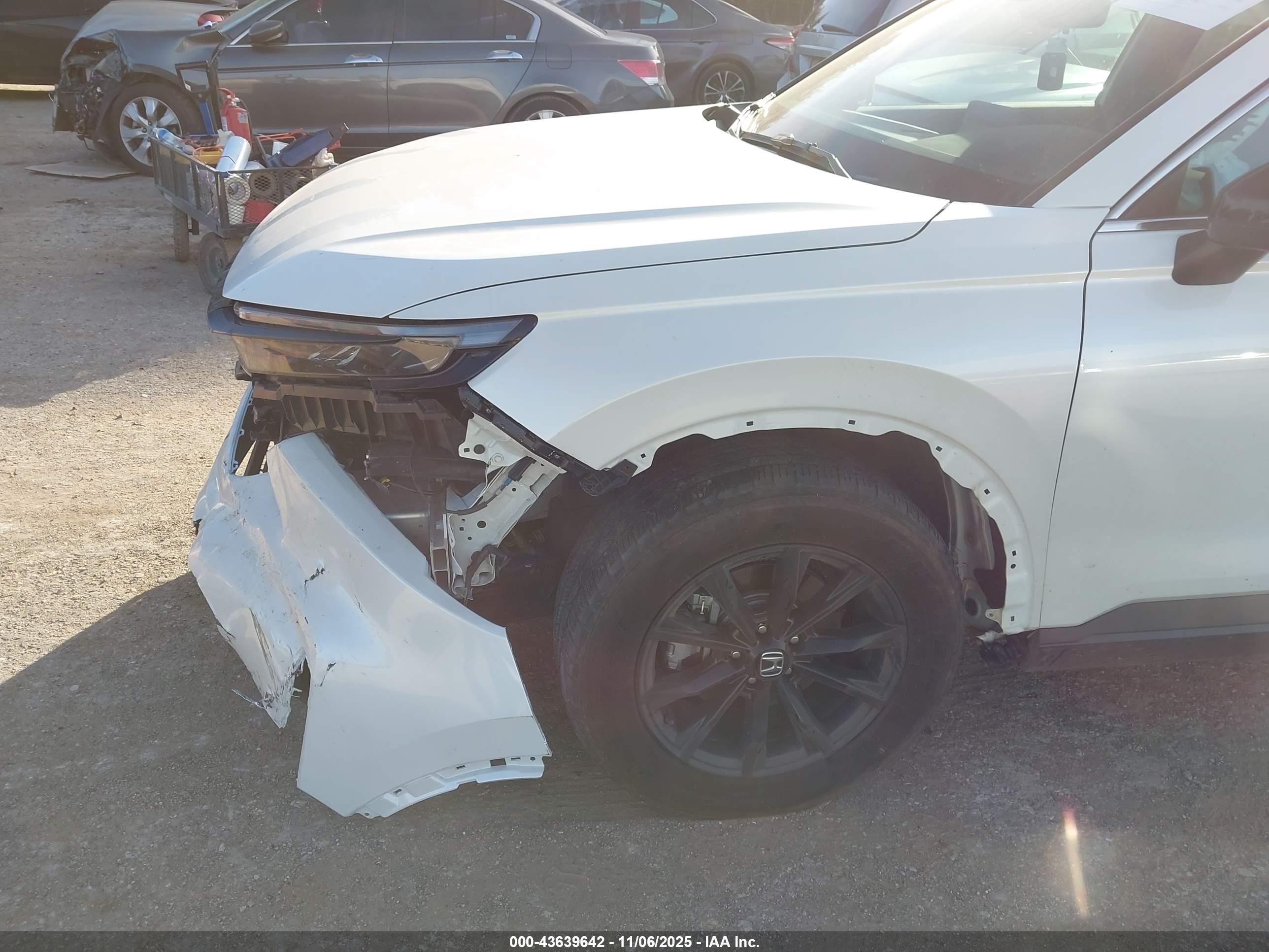 HONDA CR-V image 6