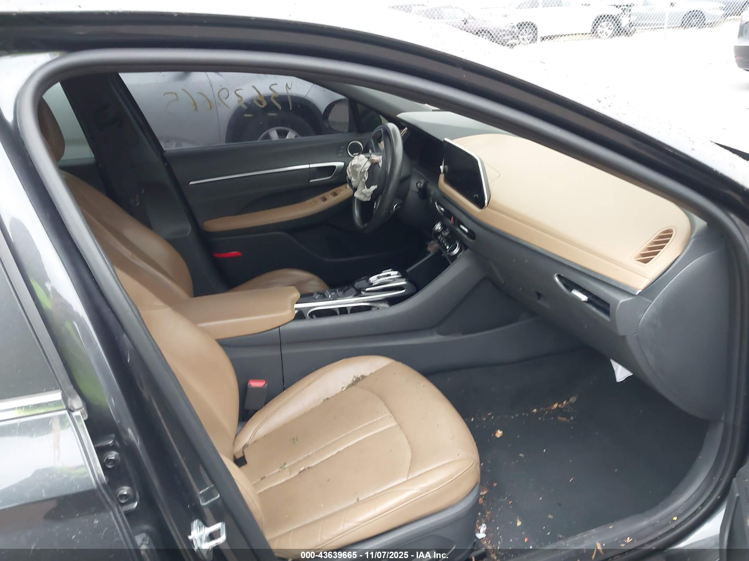 HYUNDAI SONATA image 5