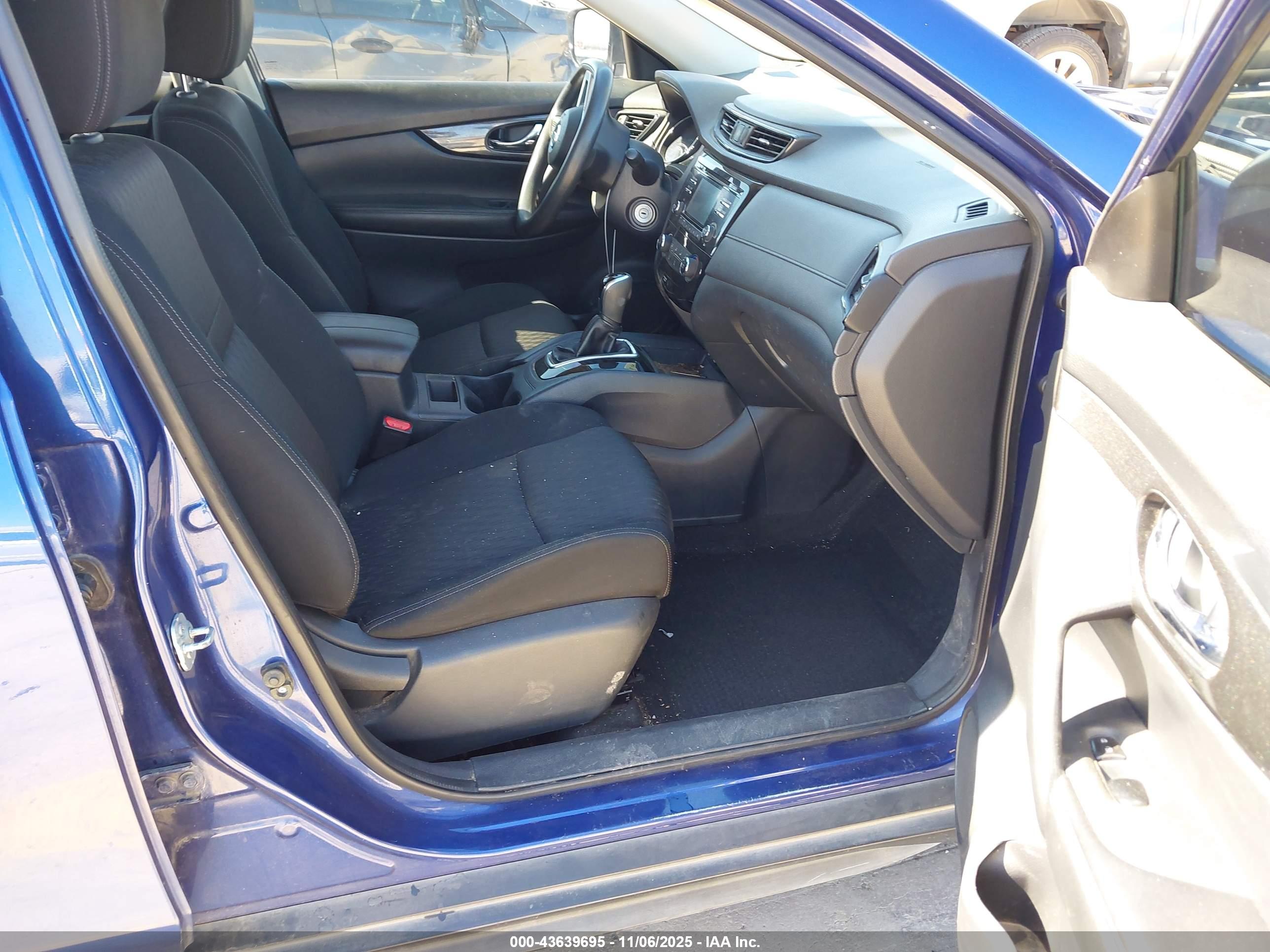 NISSAN ROGUE image 5