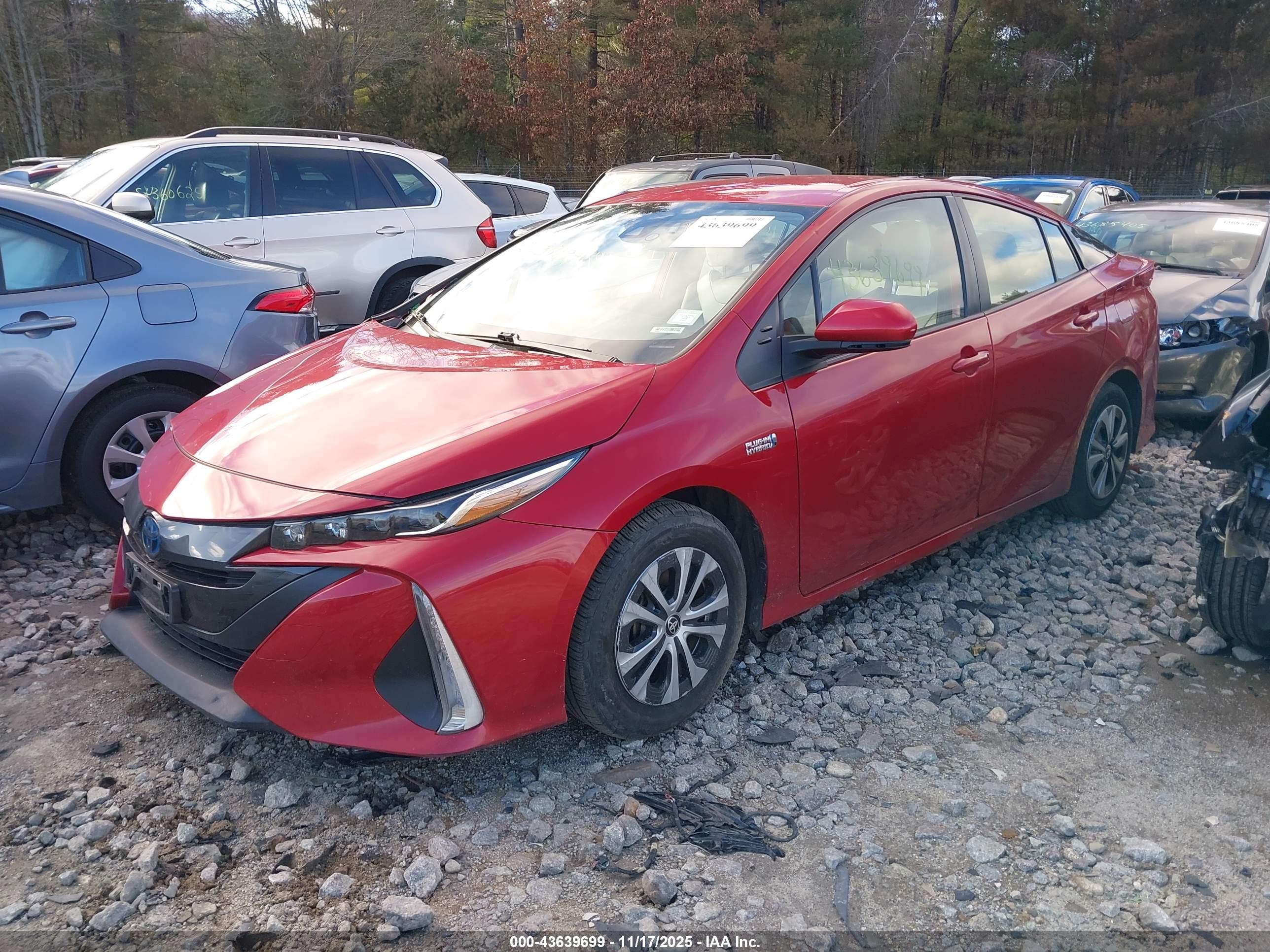 TOYOTA PRIUS image 2