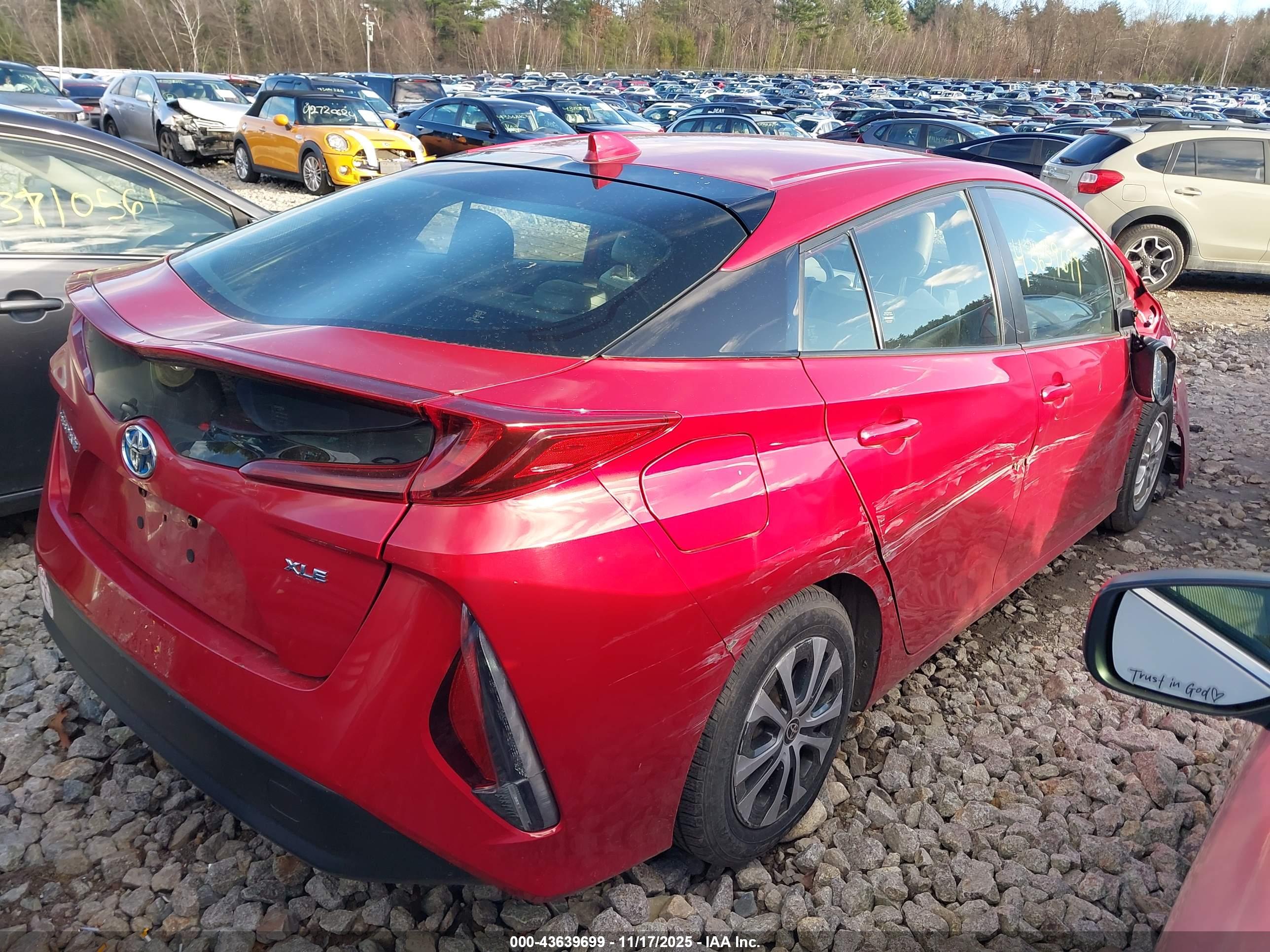 TOYOTA PRIUS image 4