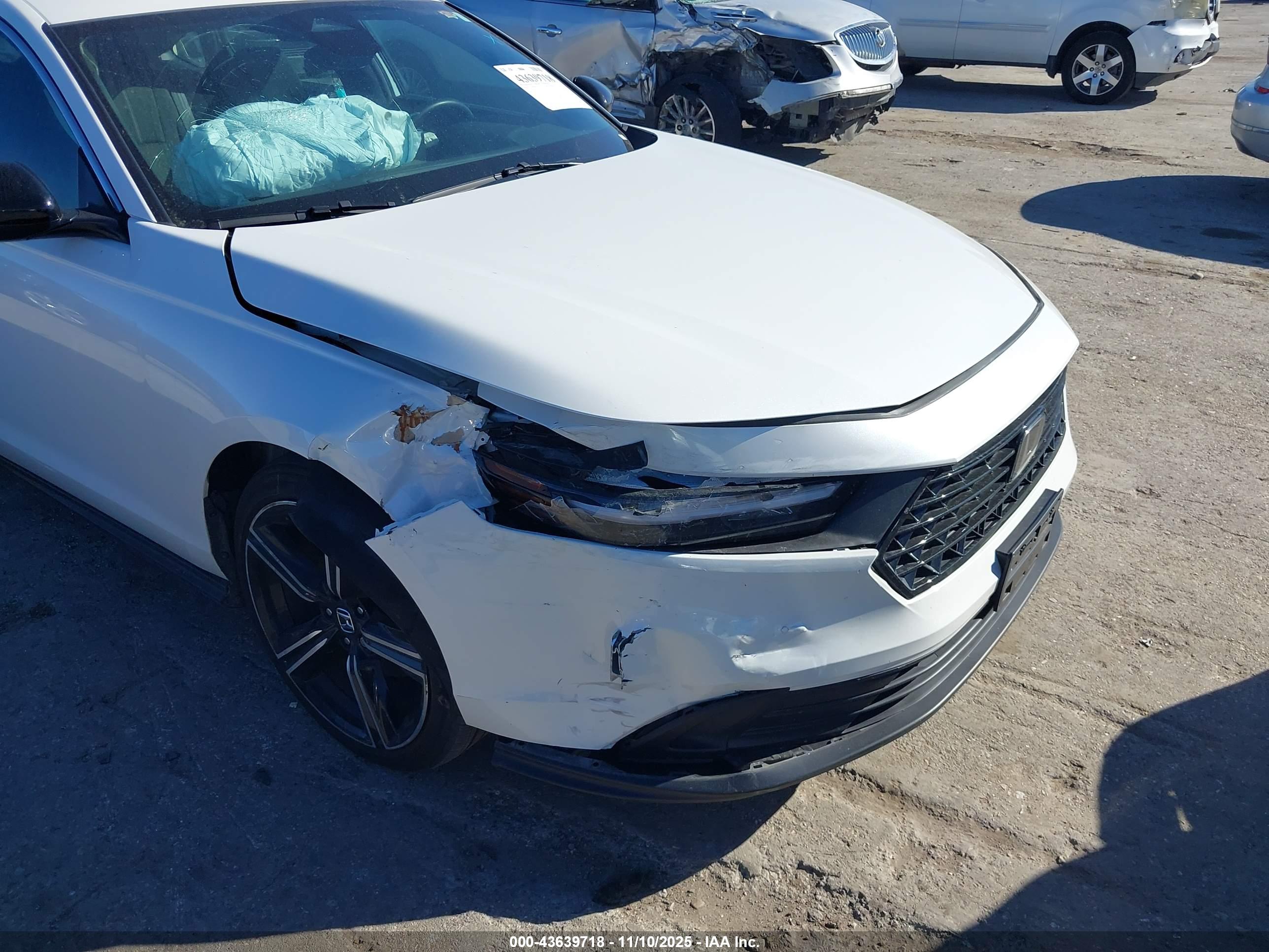 HONDA ACCORD image 6