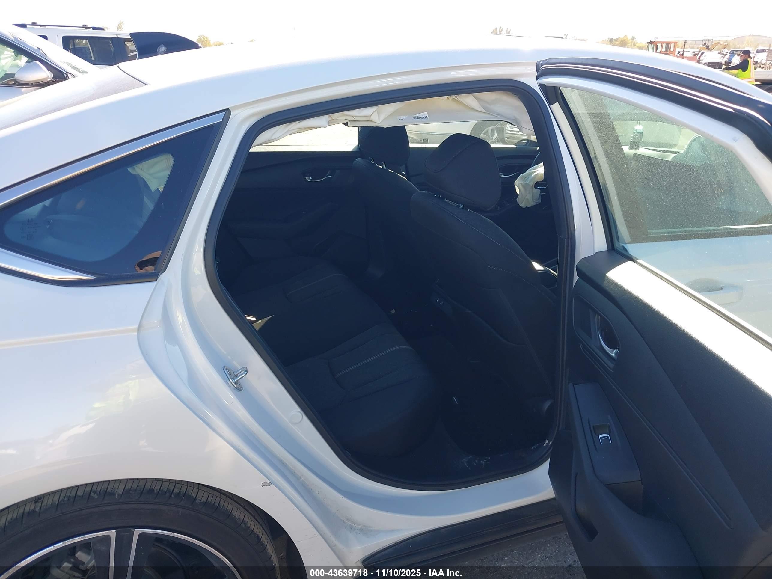 HONDA ACCORD image 8