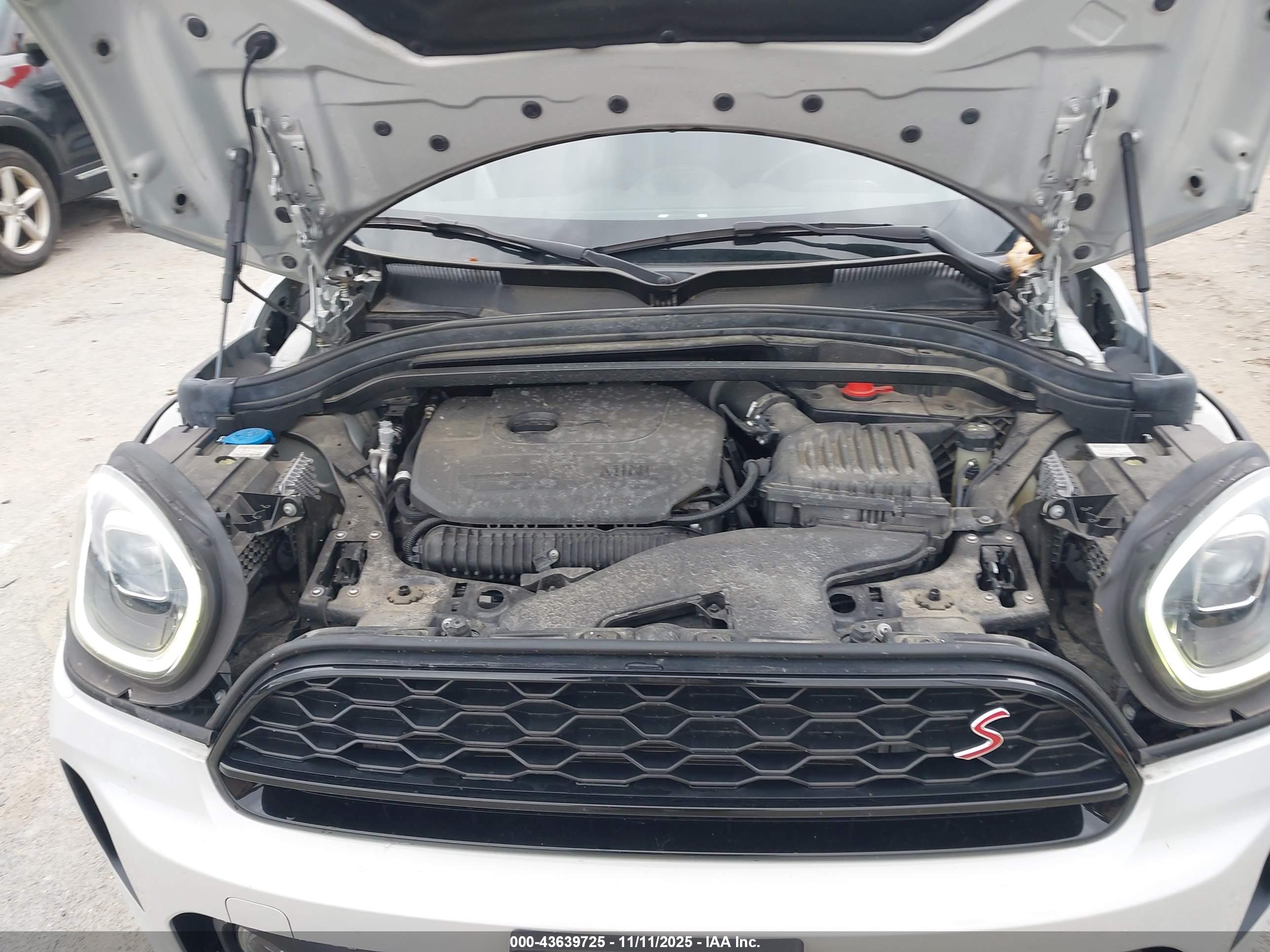 MINI COUNTRYMAN image 10