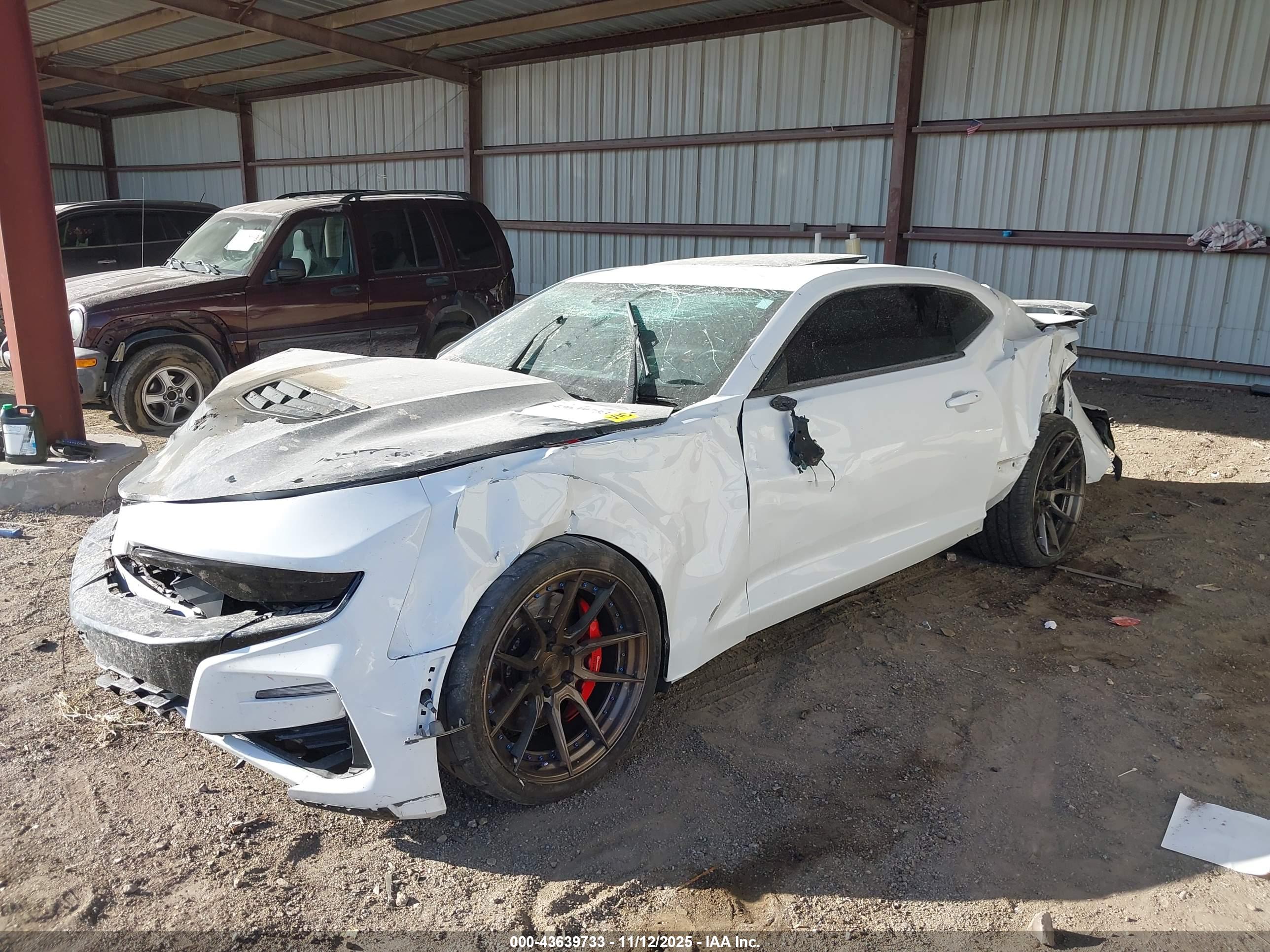 CHEVROLET CAMARO image 2