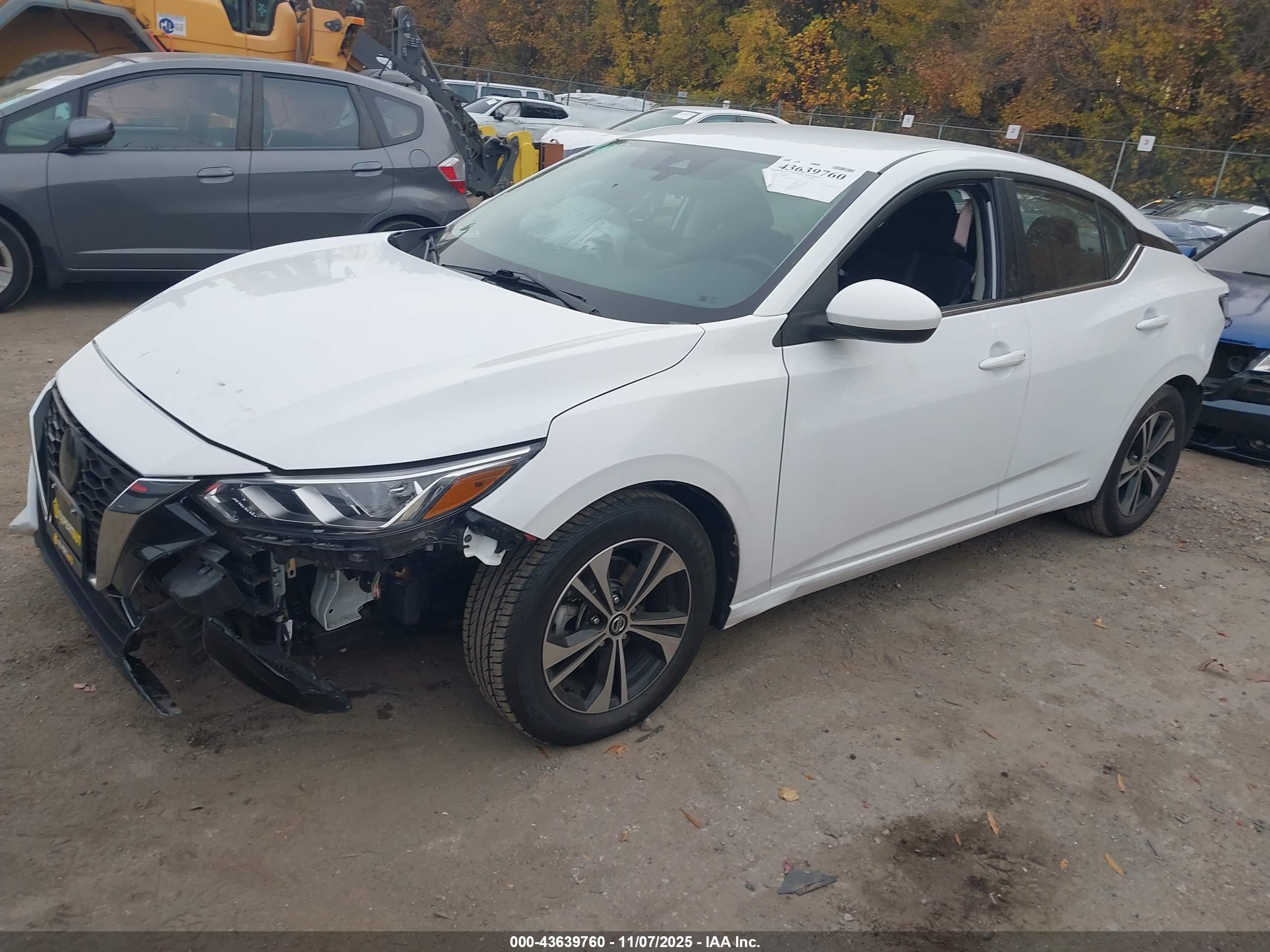 NISSAN SENTRA image 2