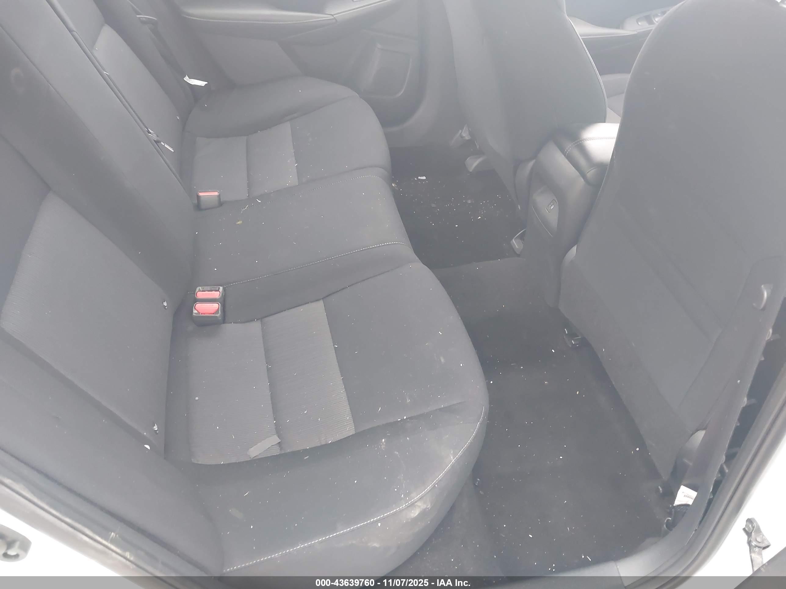 NISSAN SENTRA image 8