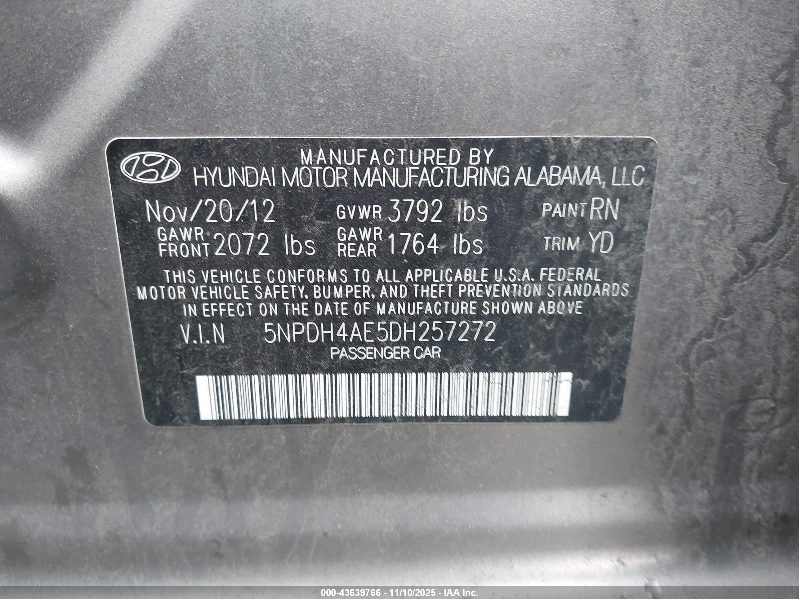 HYUNDAI ELANTRA image 9