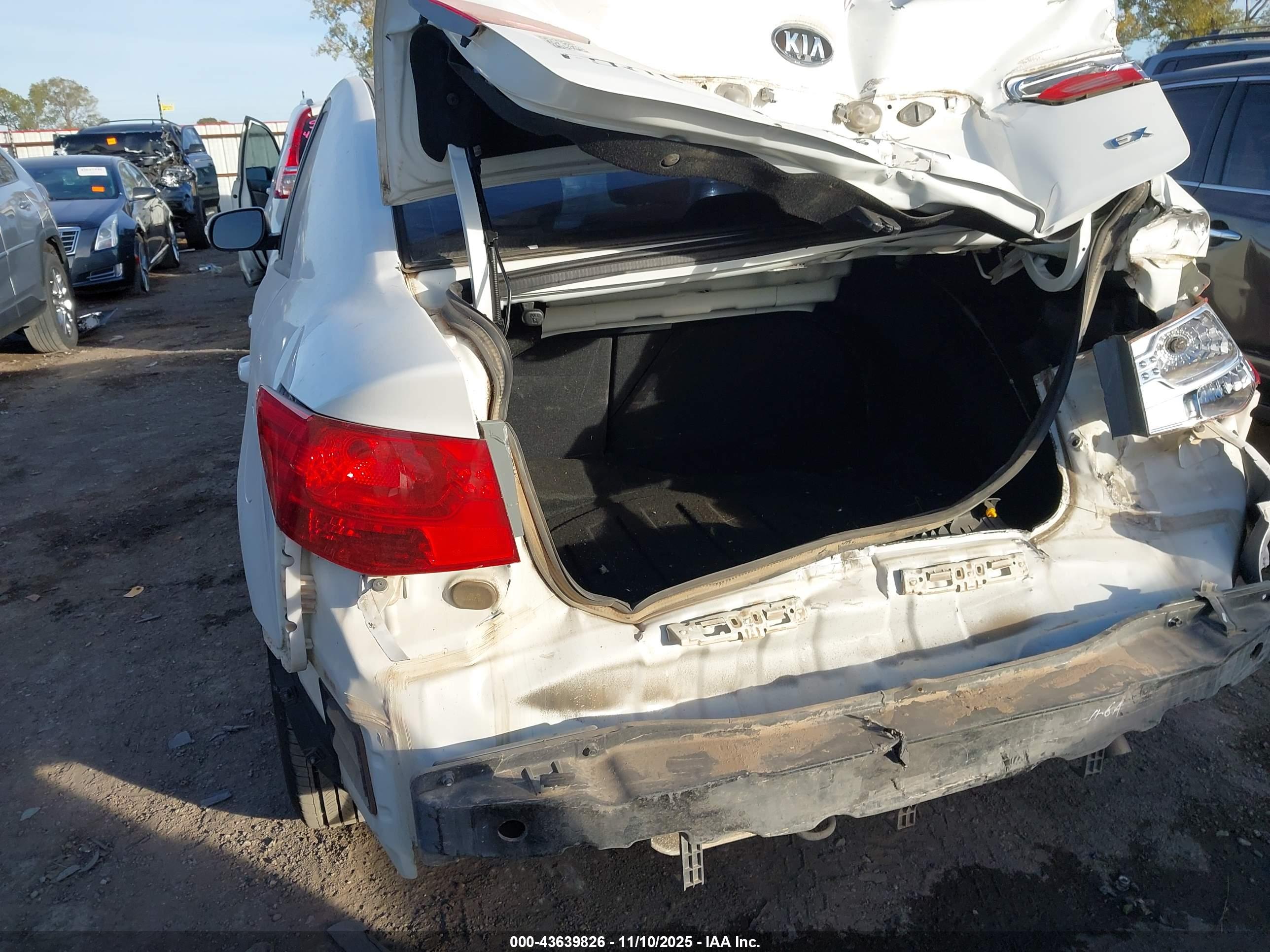 KIA FORTE image 6