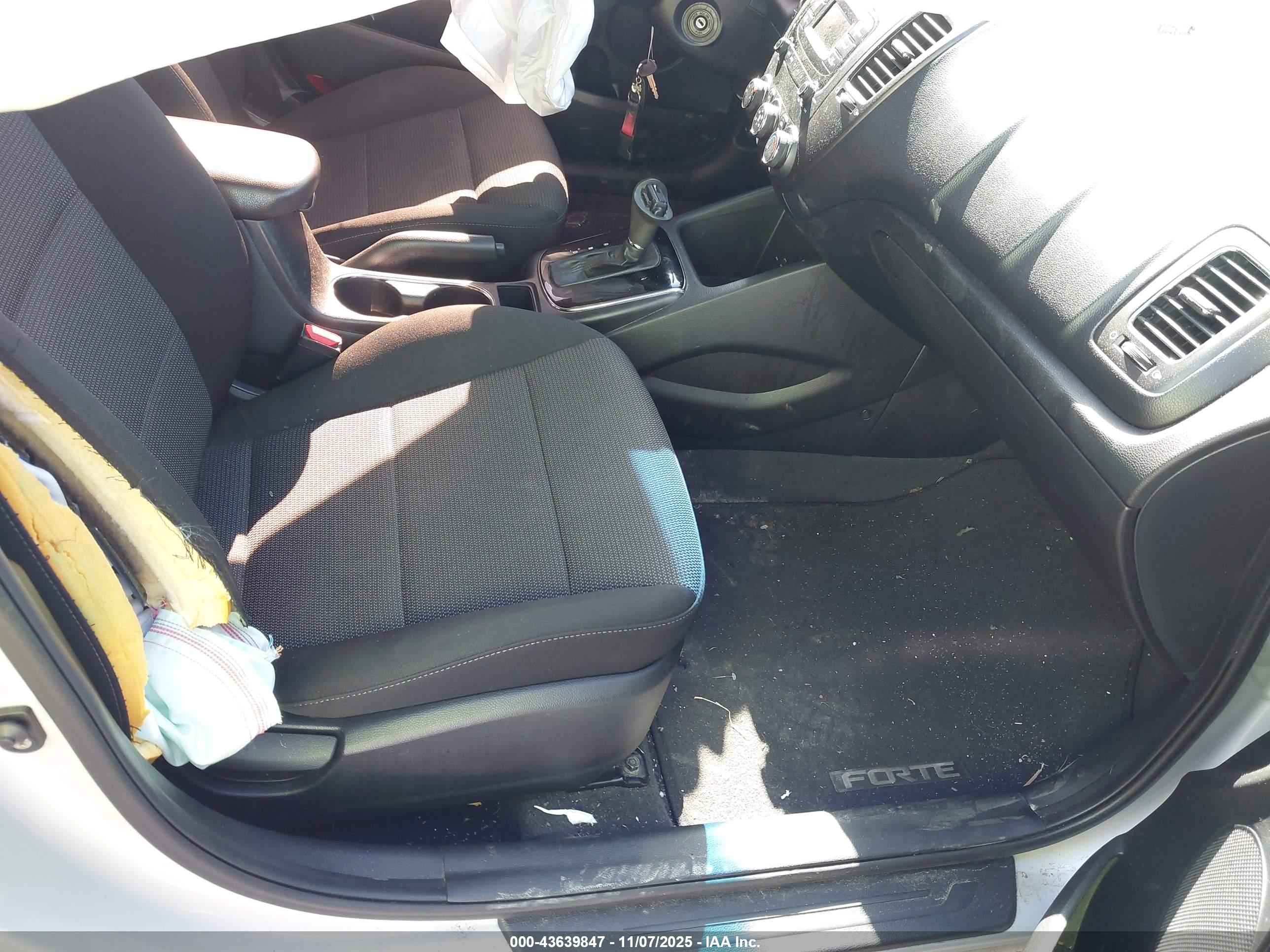 KIA FORTE image 5