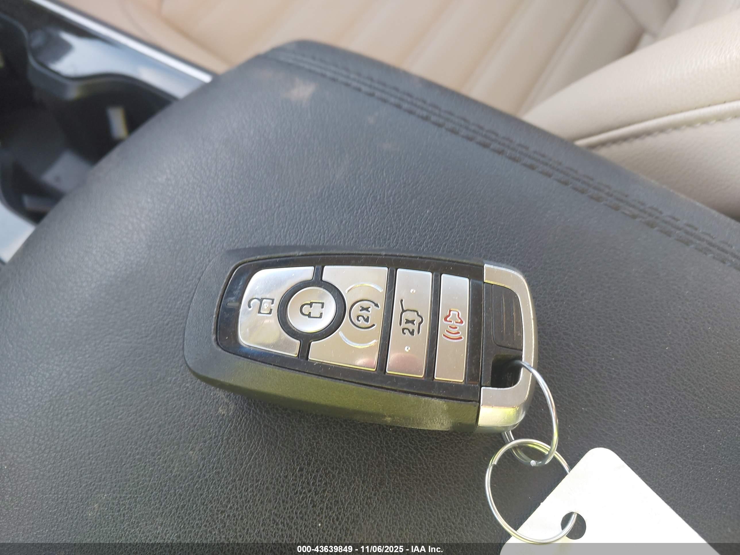 FORD EDGE image 11