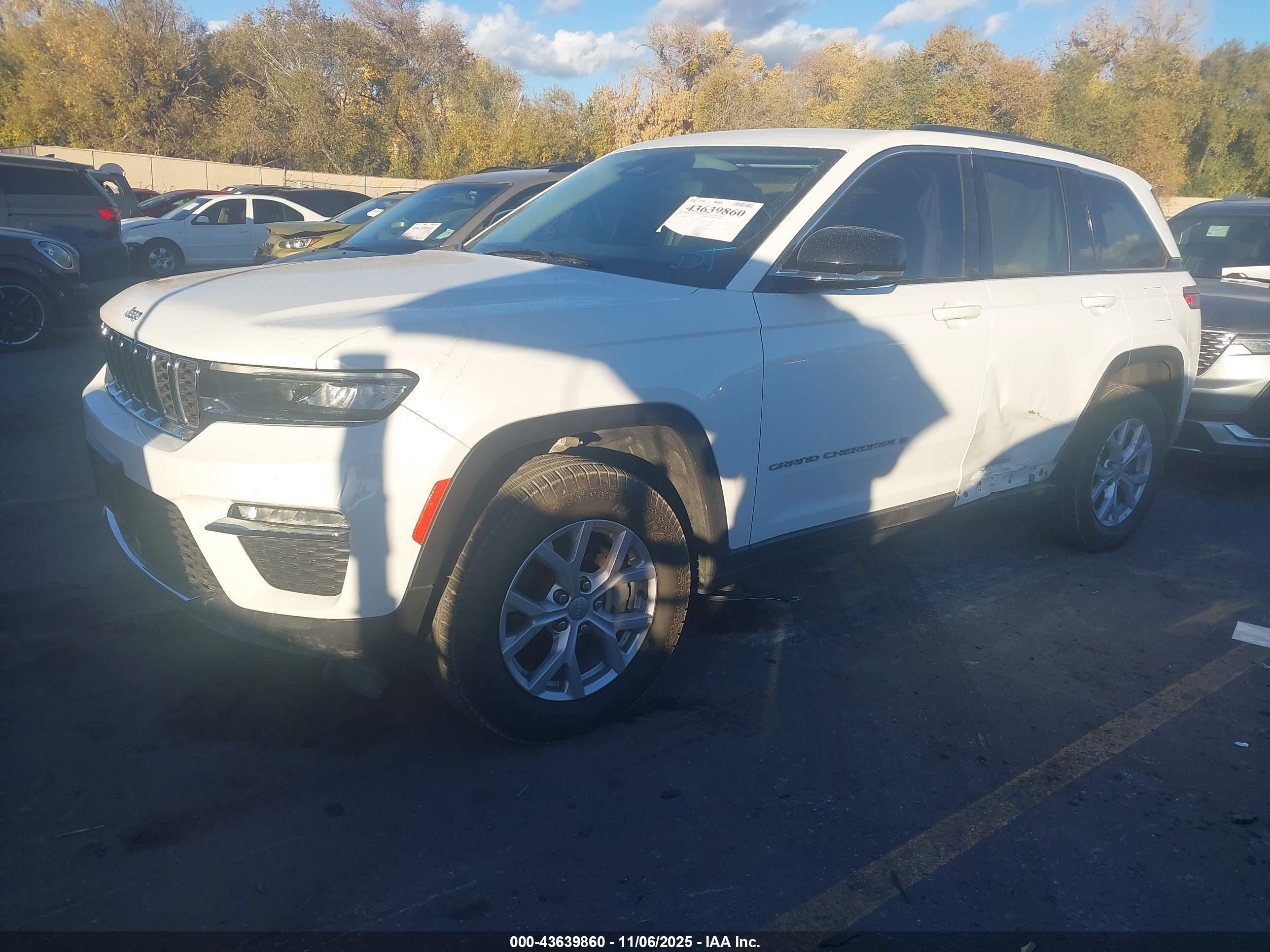 JEEP GRAND image 2