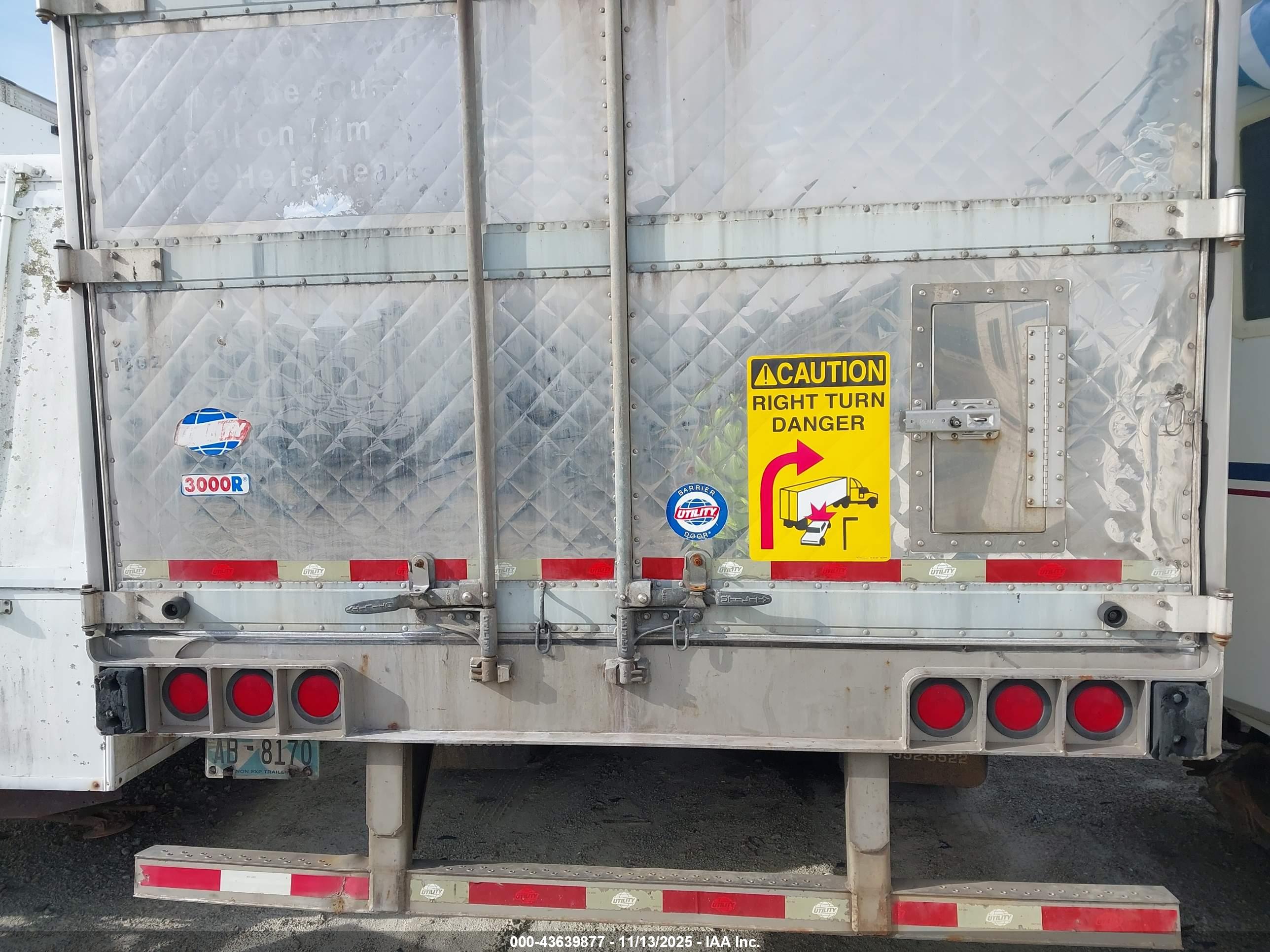 UTILITY TRAILER image 6