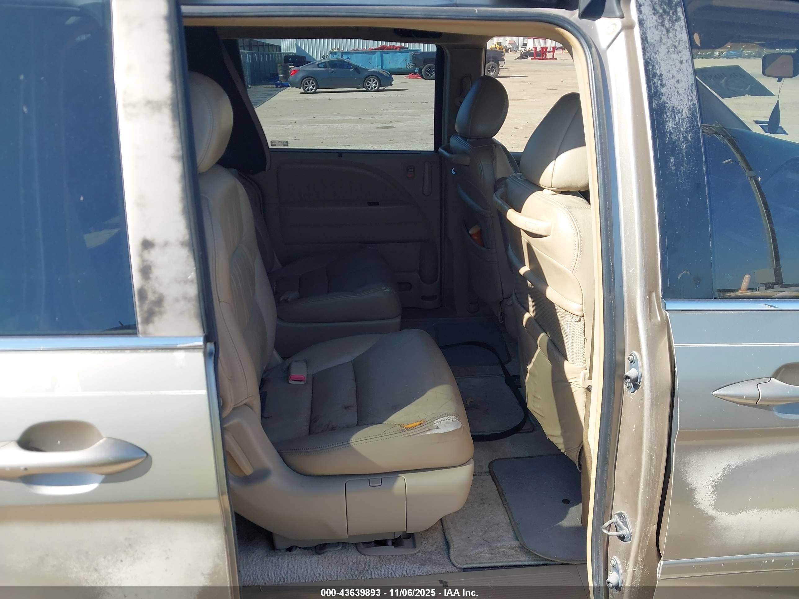HONDA ODYSSEY image 8