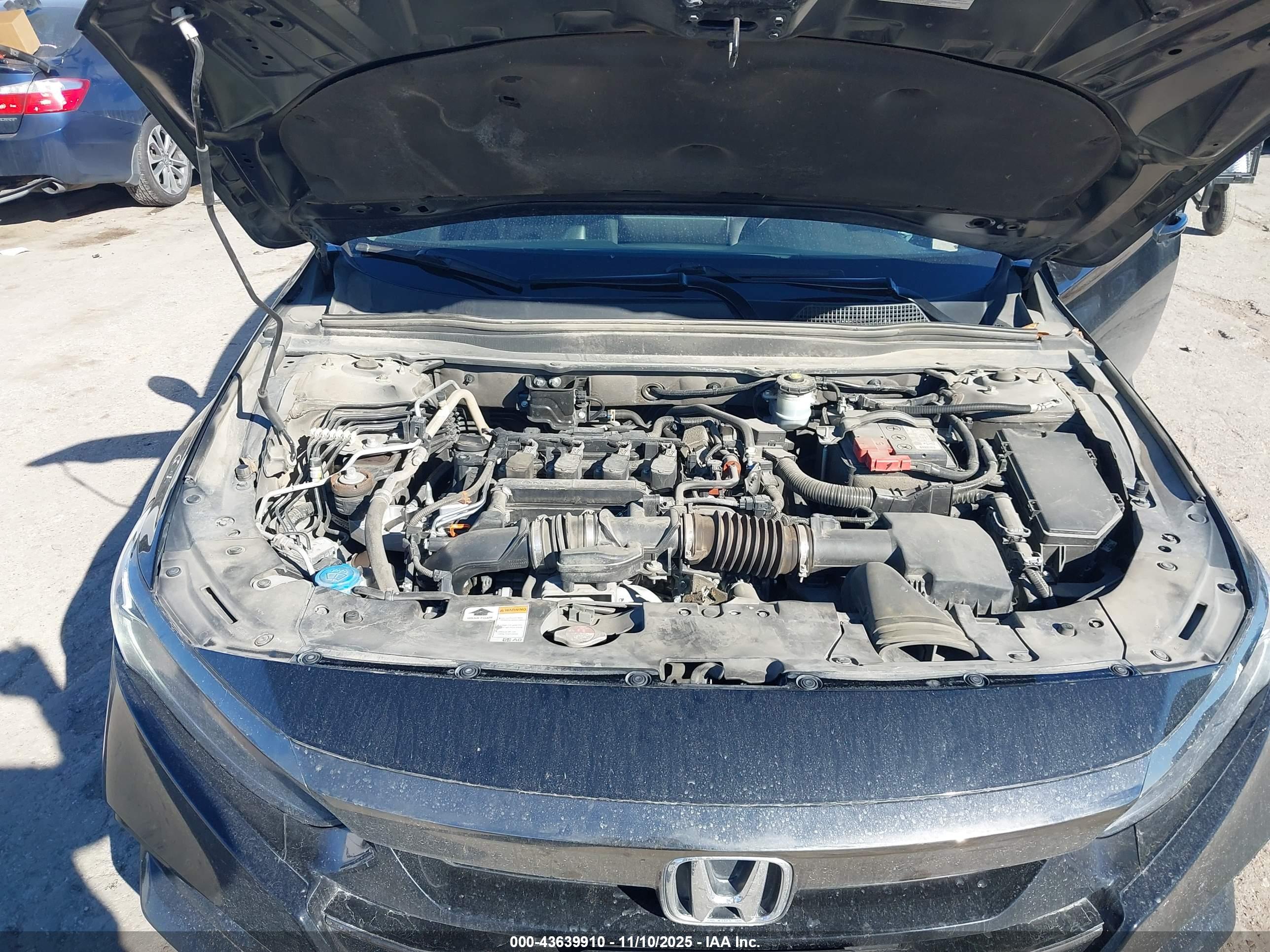 HONDA ACCORD image 10