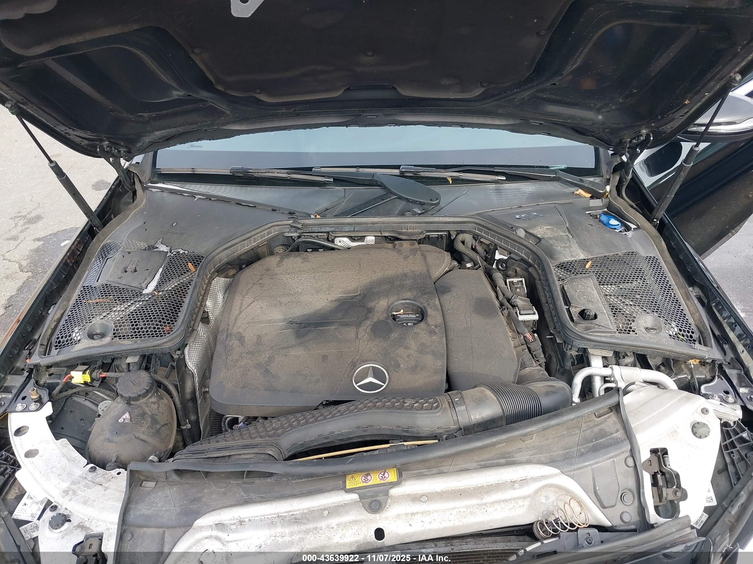 MERCEDES-BENZ C image 10