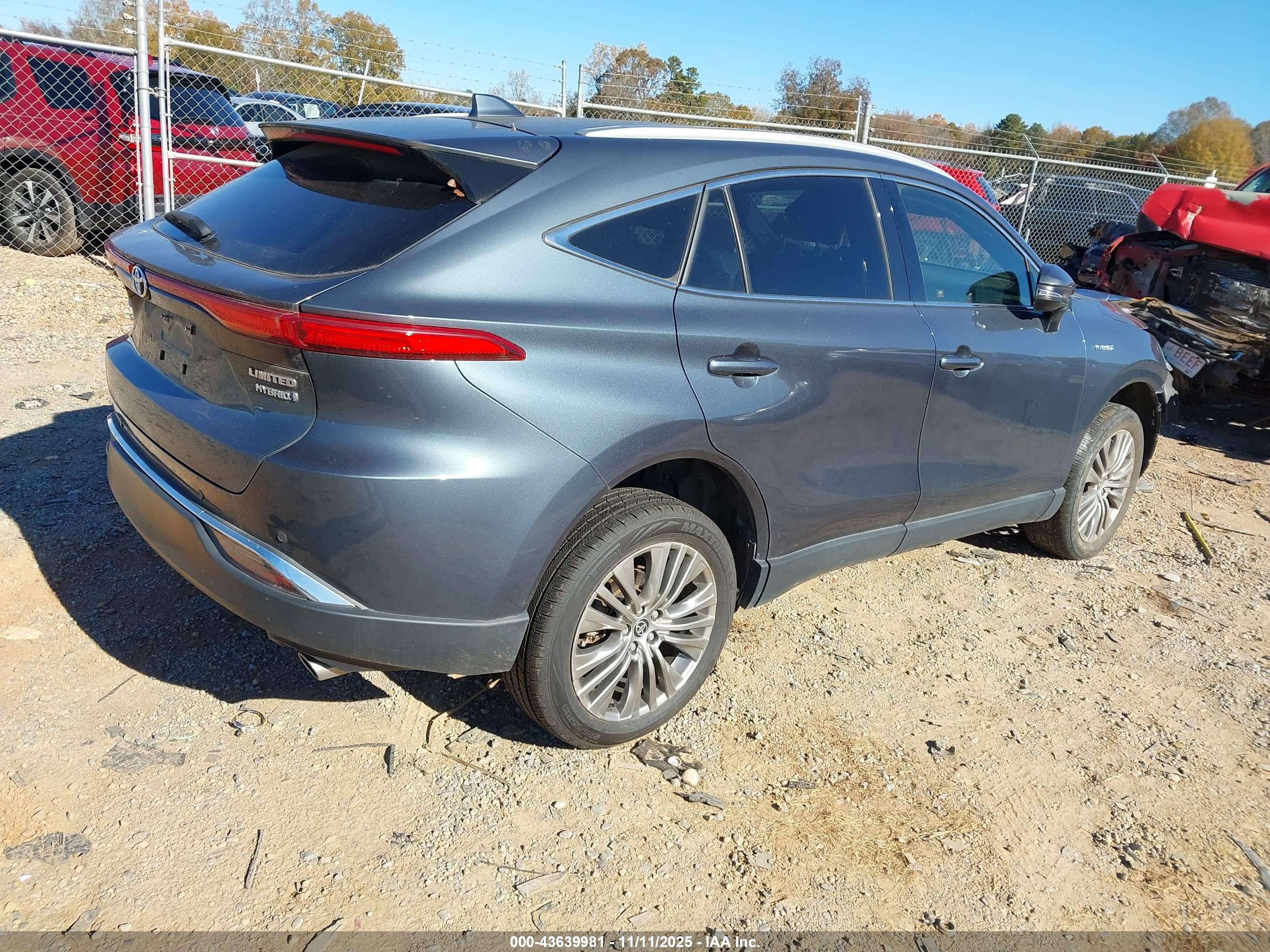 TOYOTA VENZA image 4