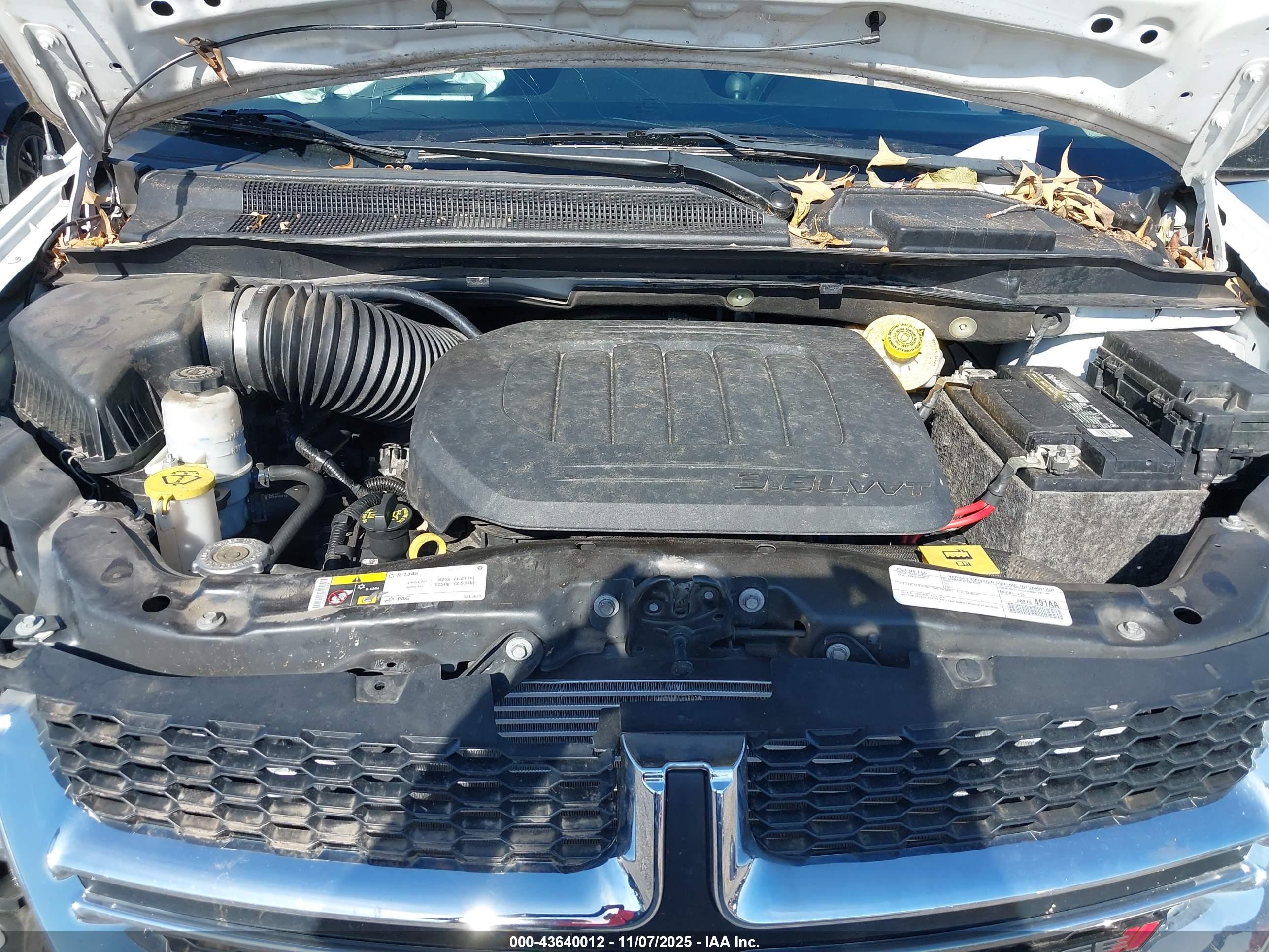 DODGE GRAND image 10