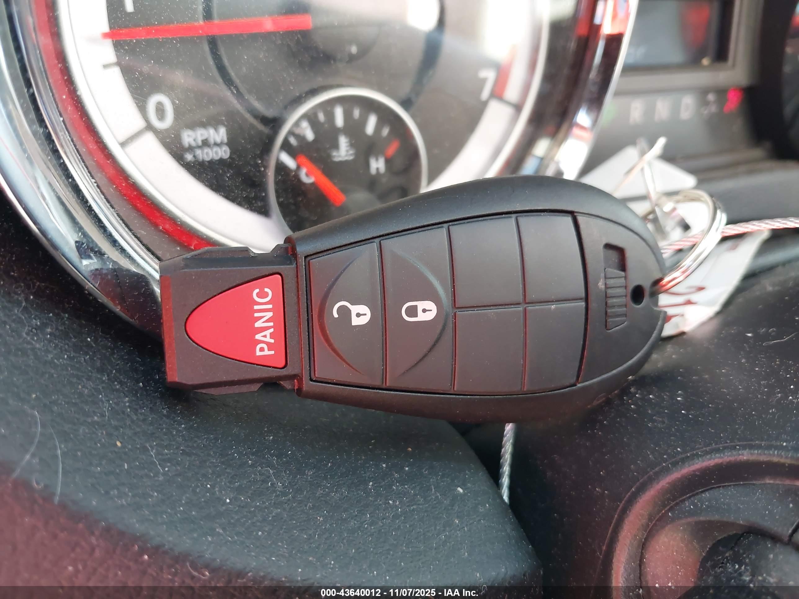 DODGE GRAND image 11