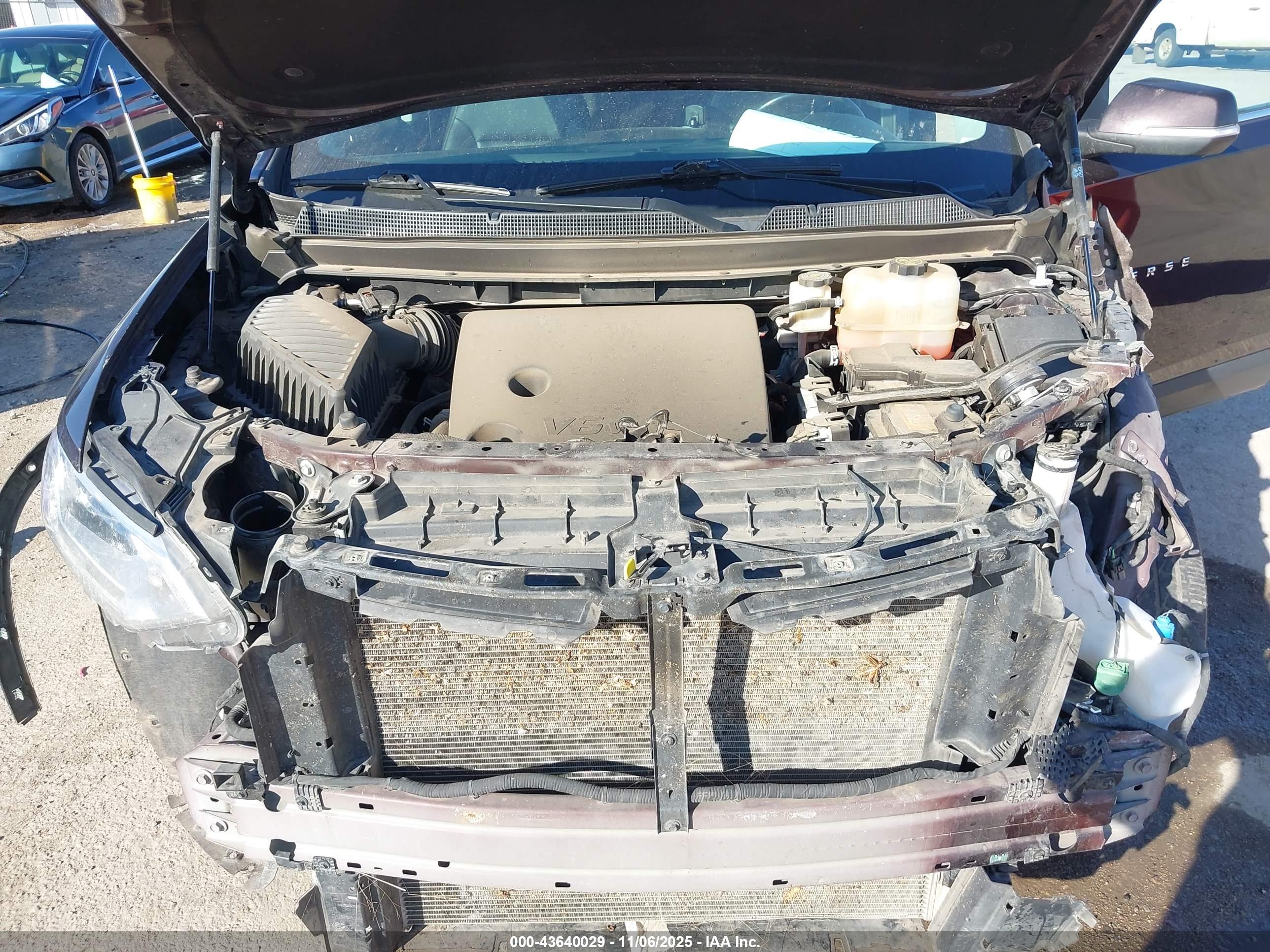 CHEVROLET TRAVERSE image 10