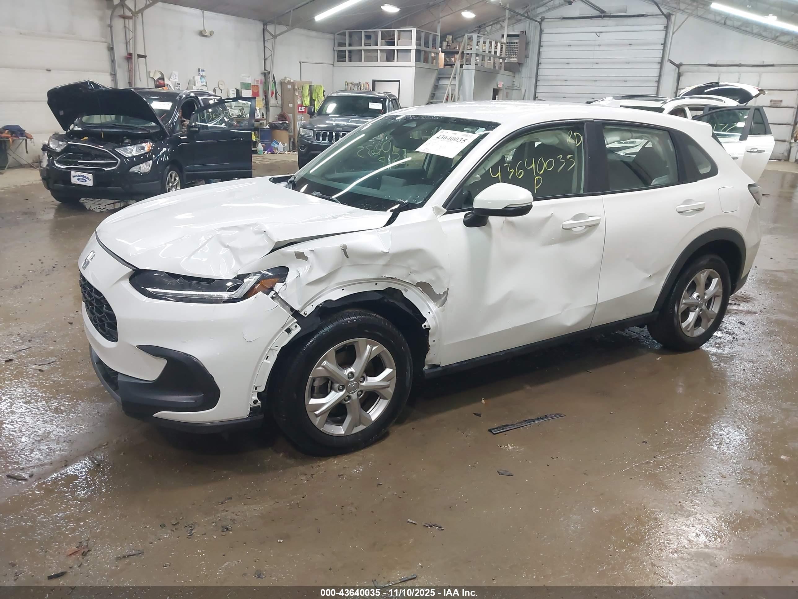 HONDA HR-V image 2